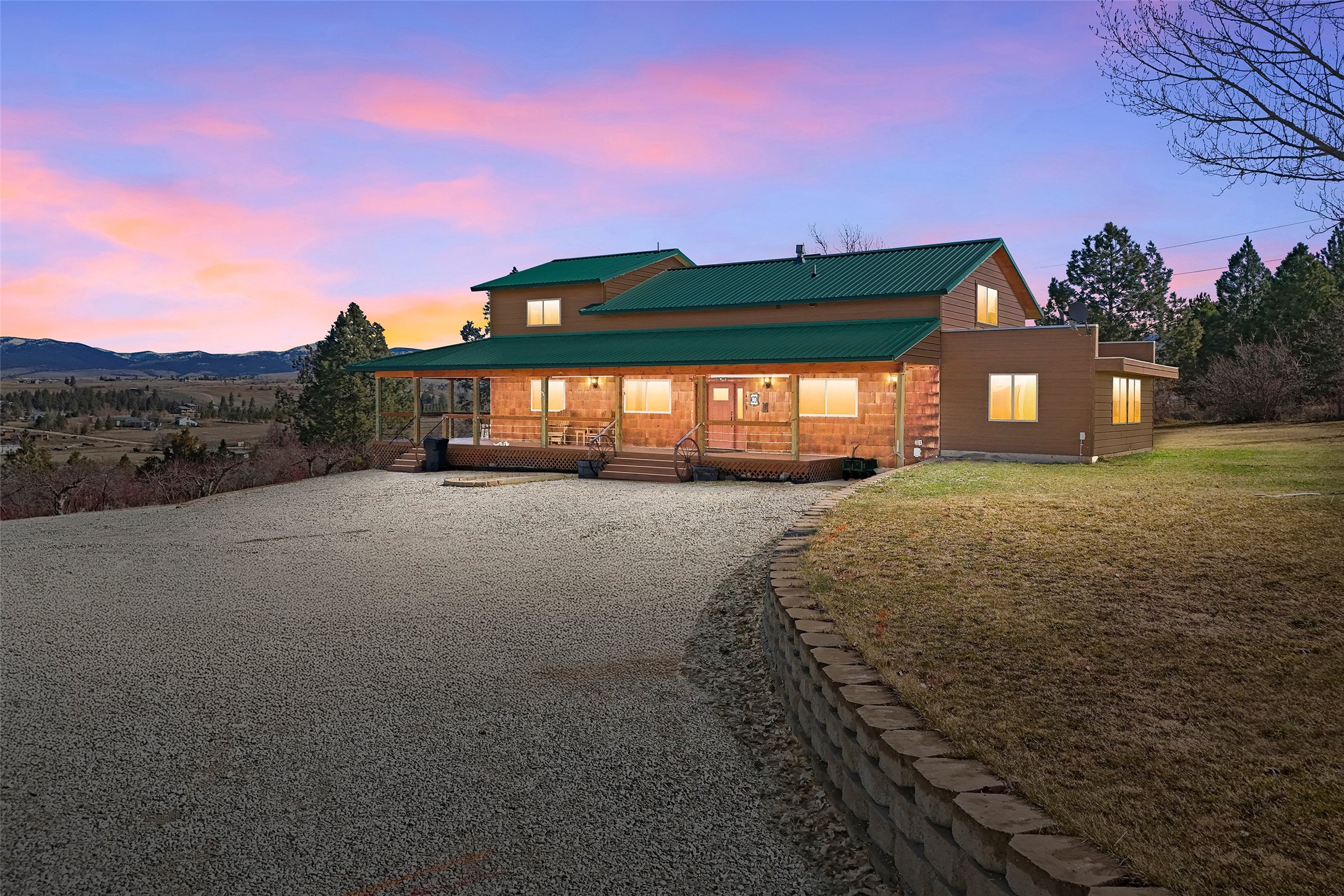 674 Porter Hill Property Photo 1