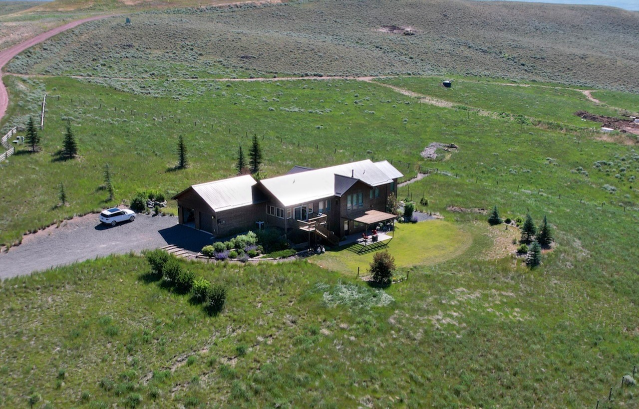 200 Mike Day Drive Property Photo 12