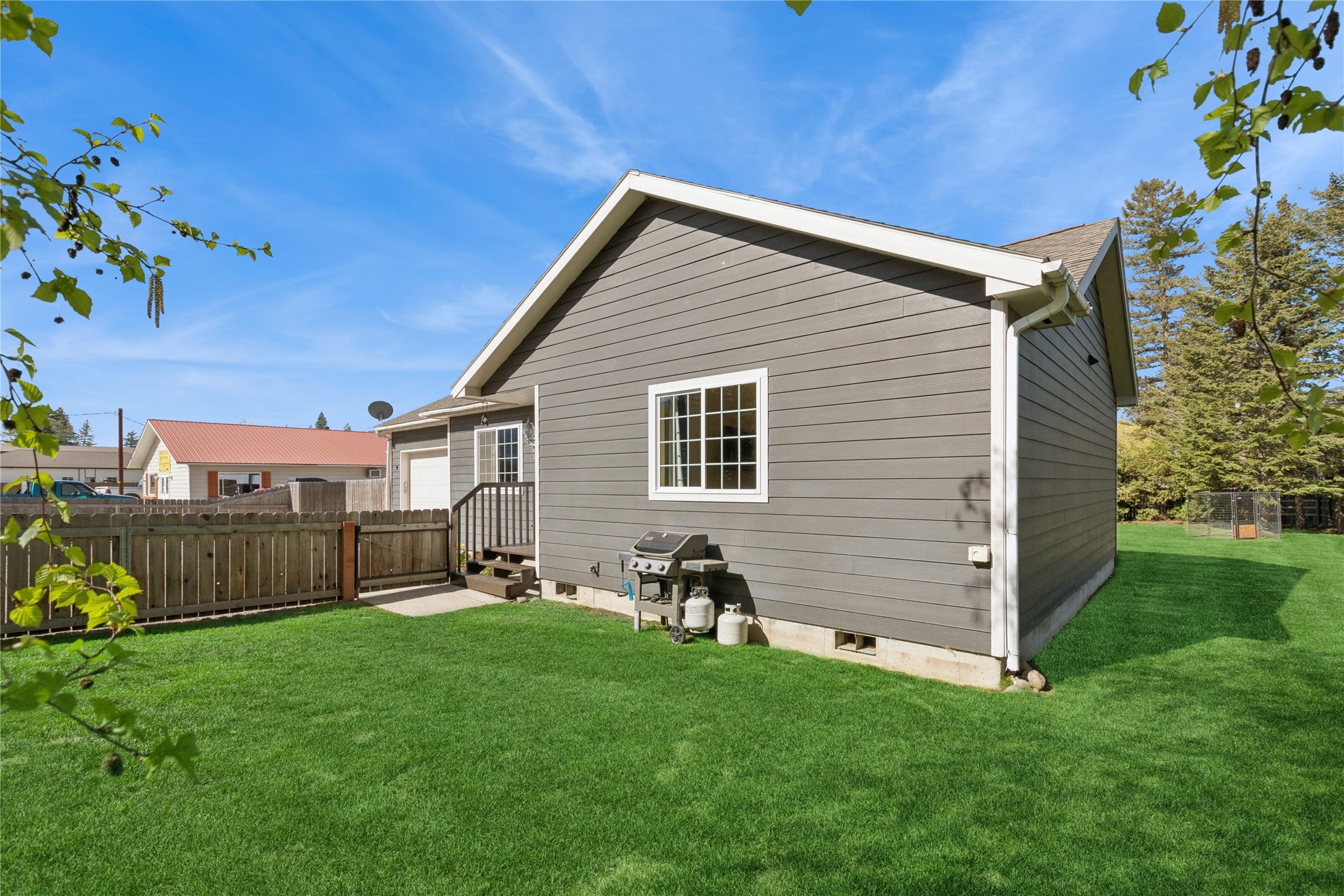 1020 3rd Avenue E Property Photo 9