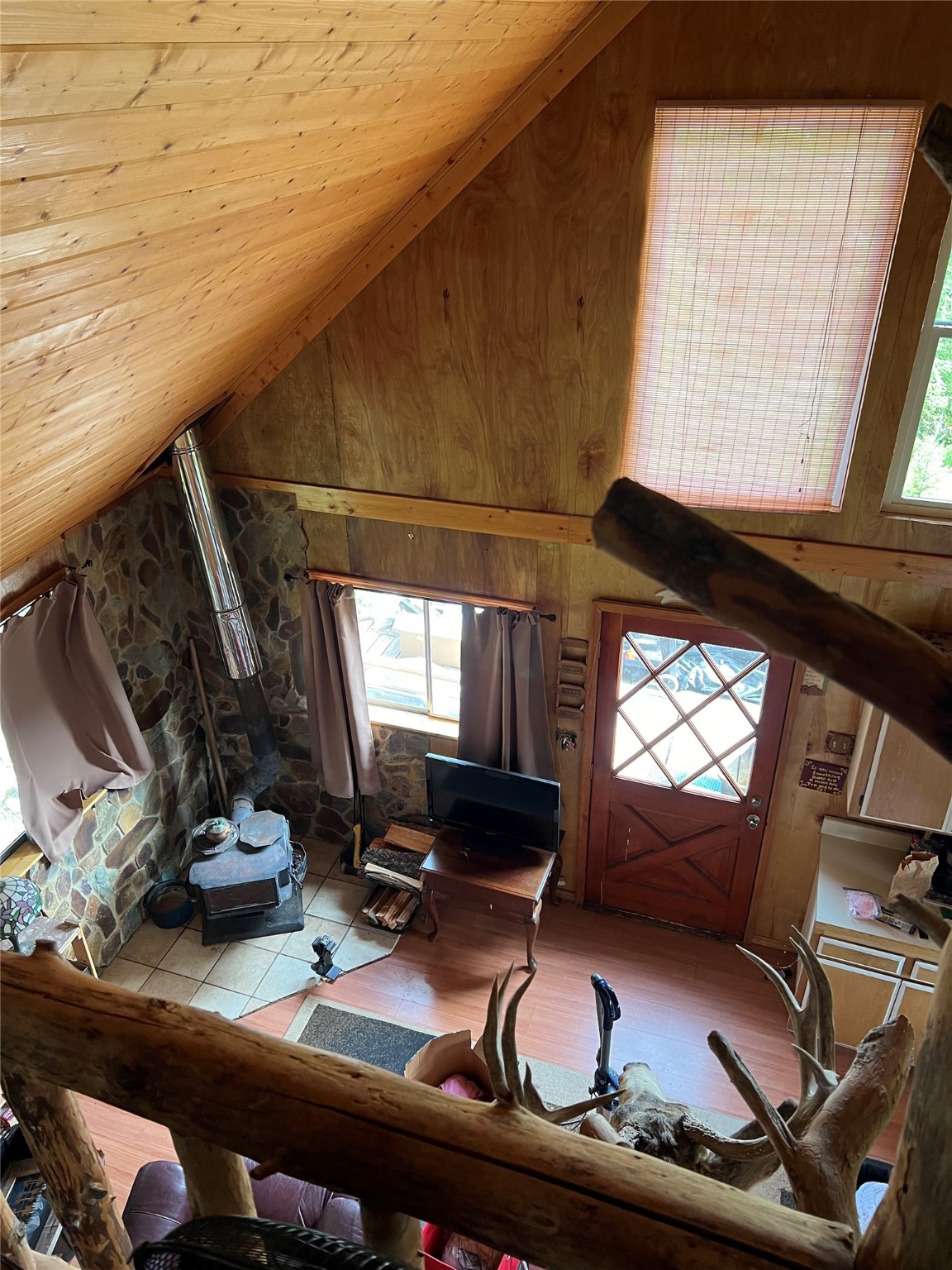 347 & 673 Soaring Eagle Trail Property Photo 43