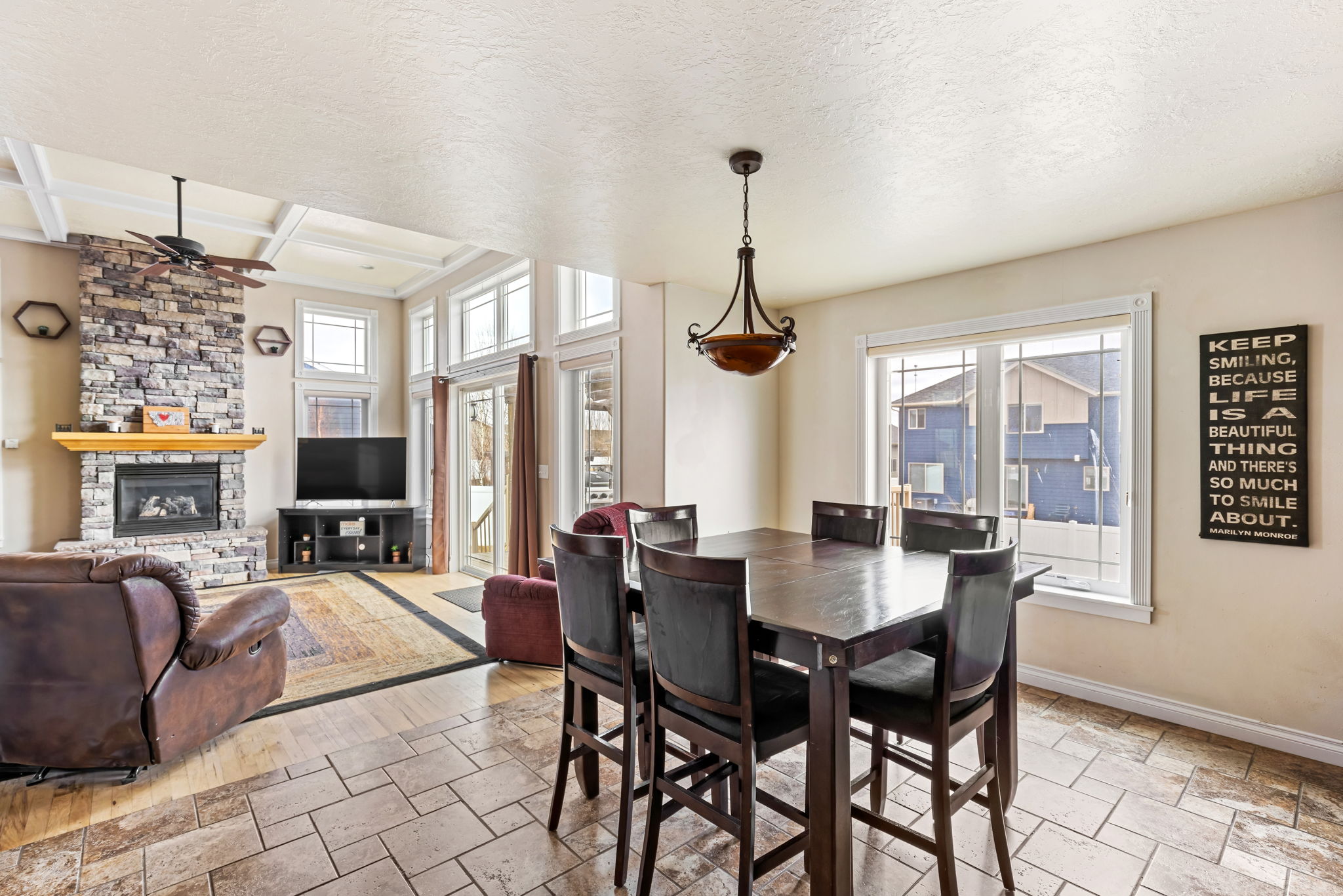 1012 46th Avenue Ne Property Photo 8