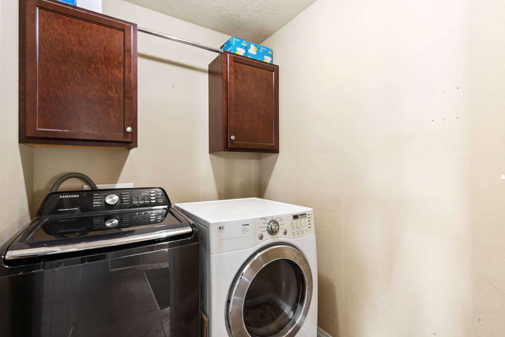 1012 46th Avenue Ne Property Photo 14