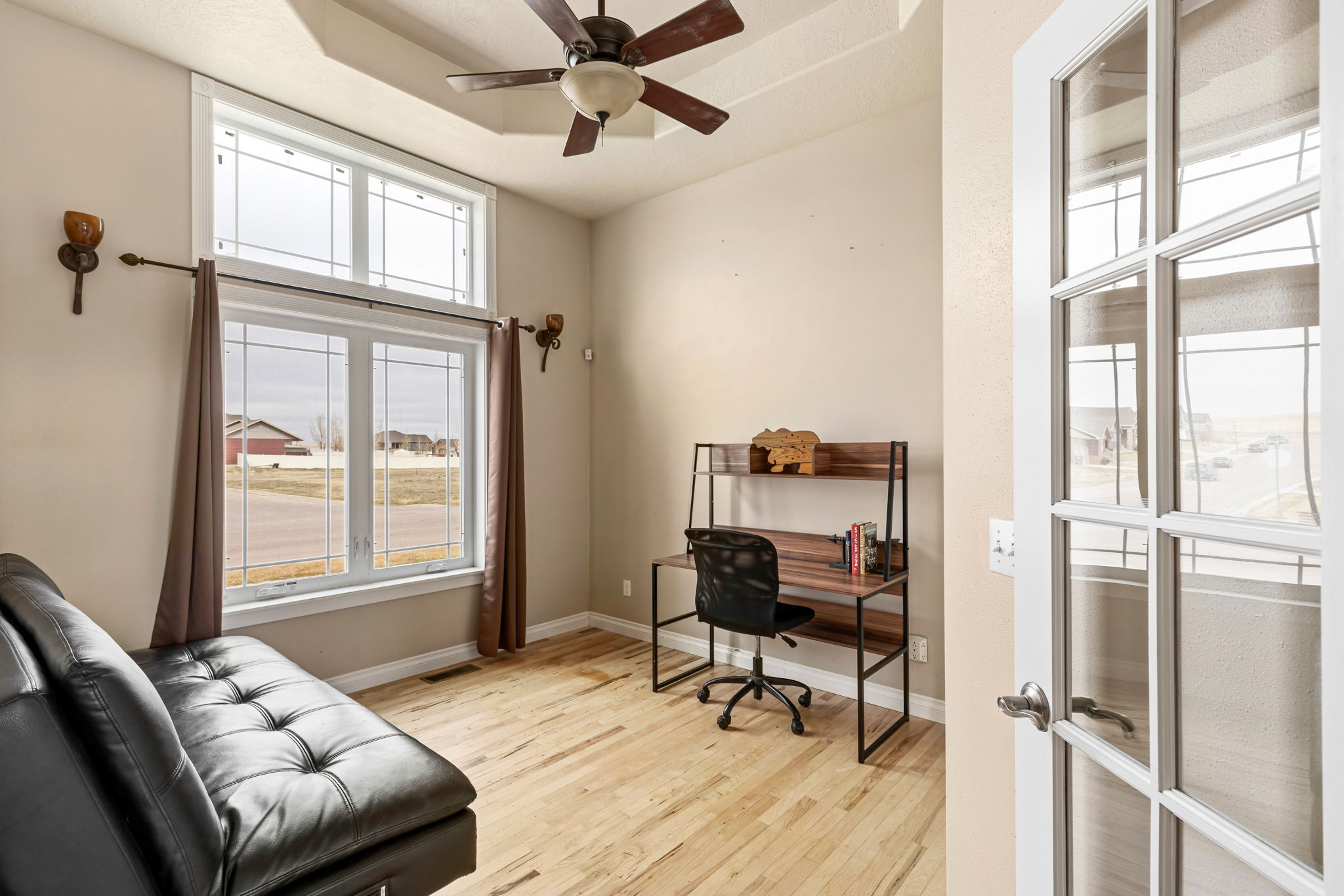 1012 46th Avenue Ne Property Photo 16