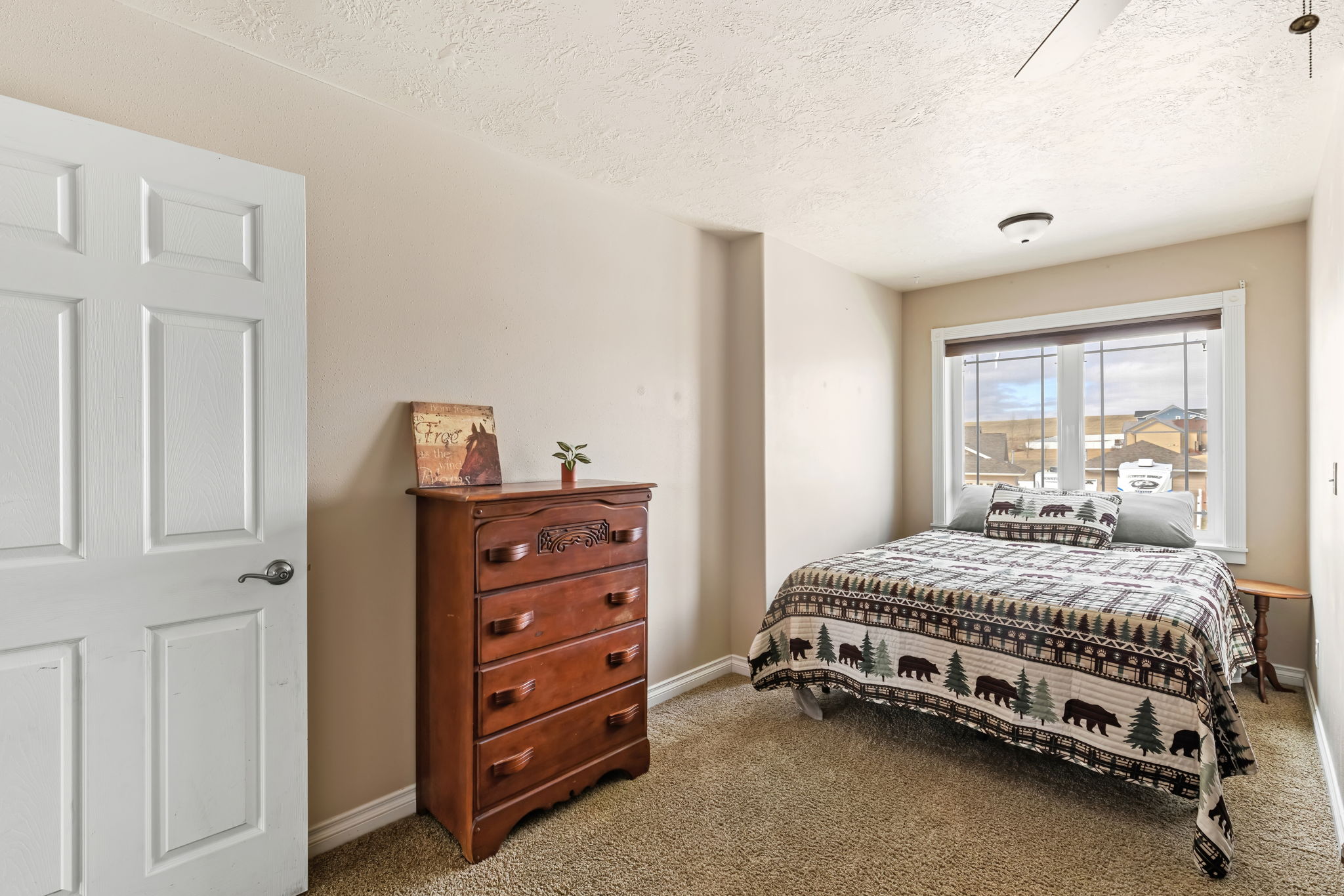 1012 46th Avenue Ne Property Photo 30