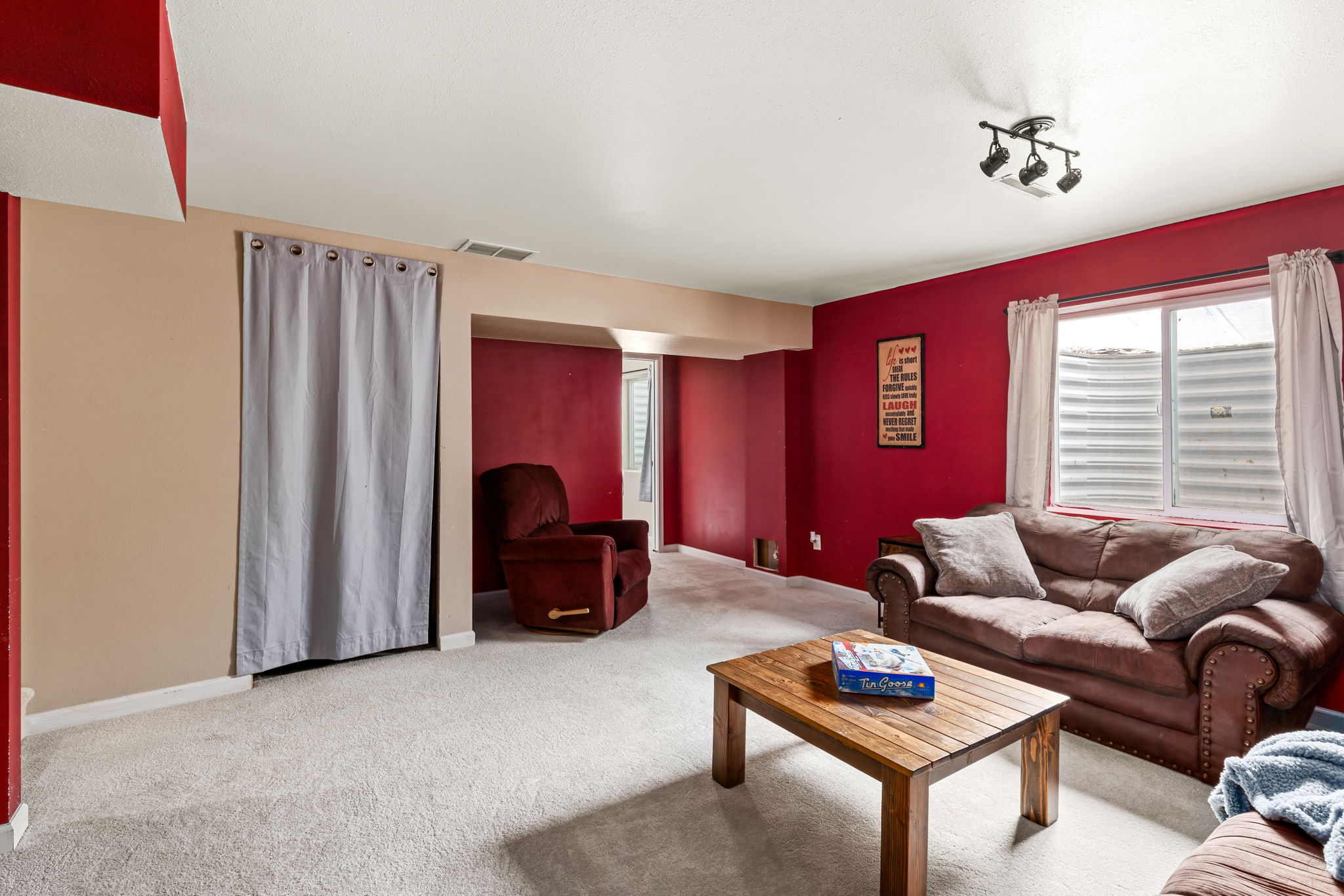 1012 46th Avenue Ne Property Photo 34