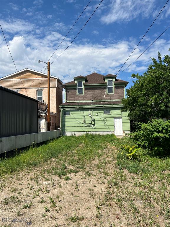 724 S Main Street Property Photo 2