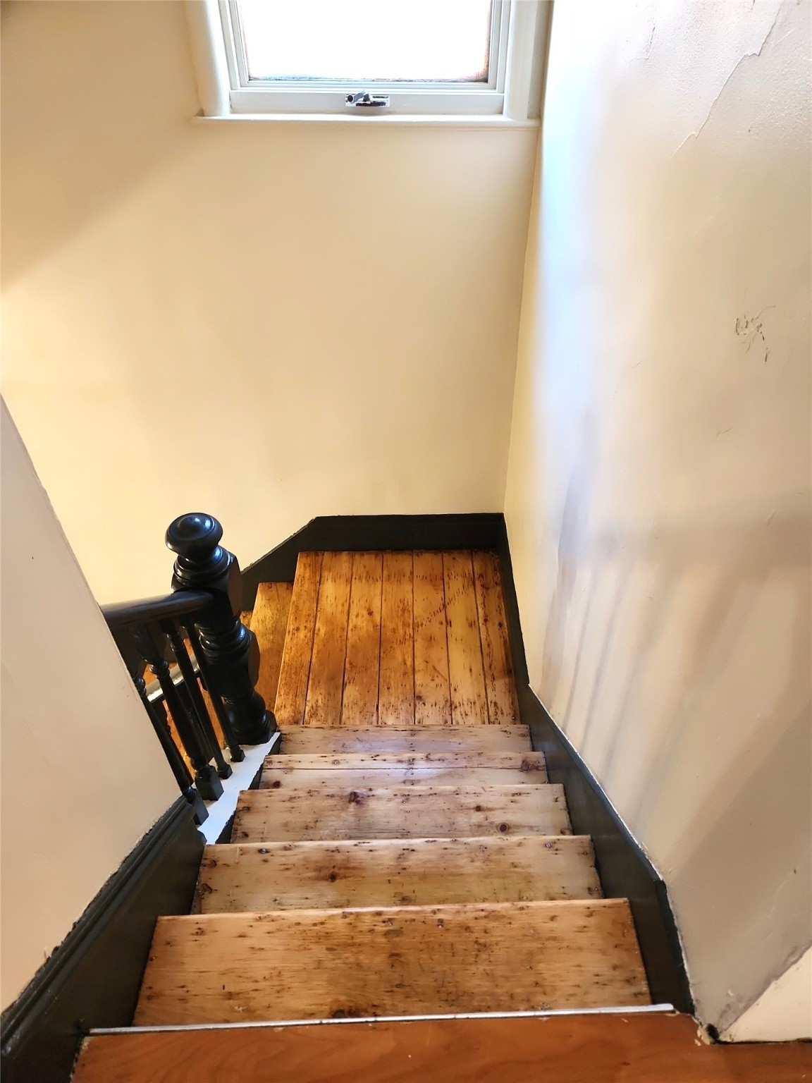 724 S Main Street Property Photo 16