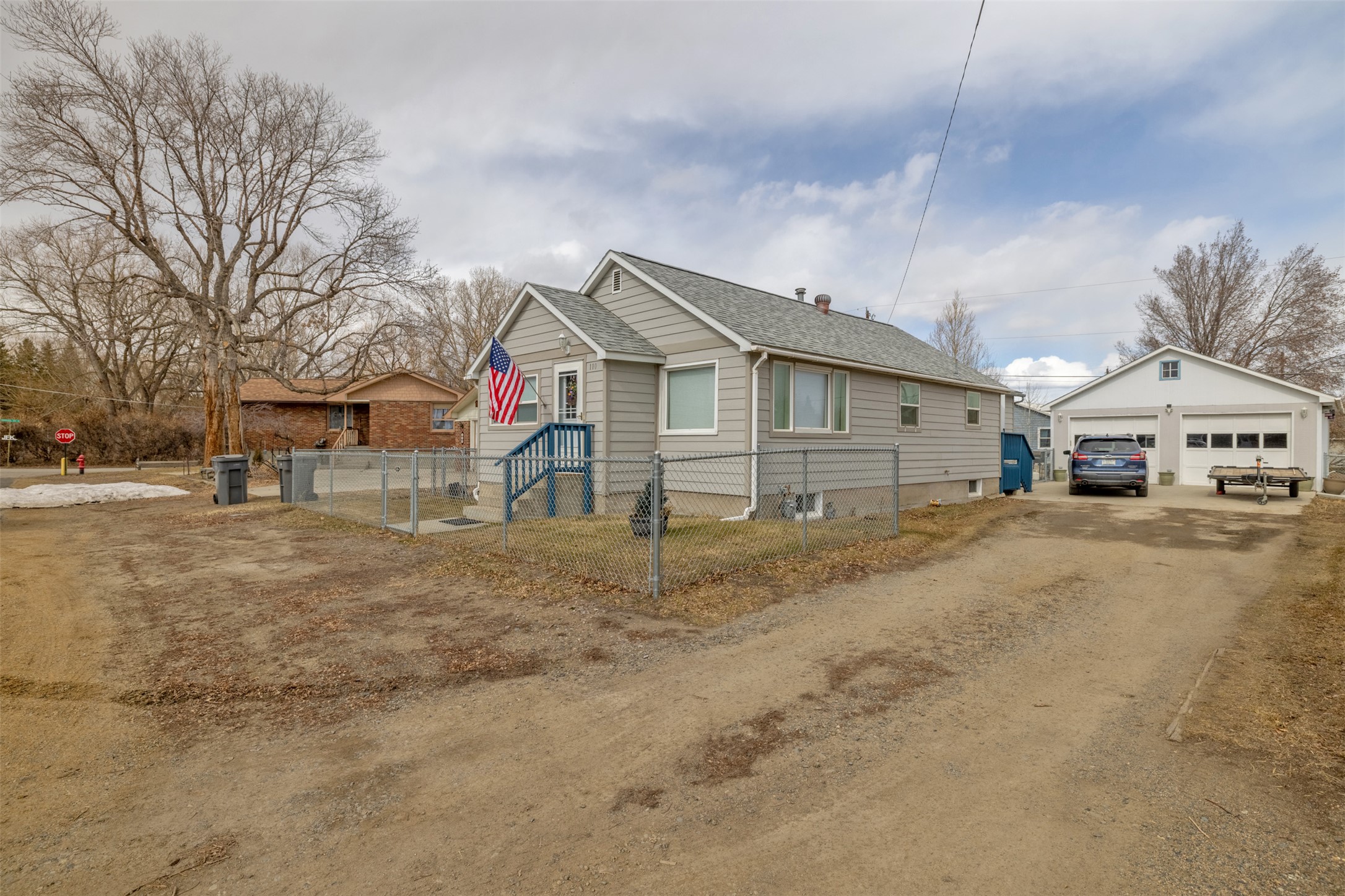 110 E Groschell Property Photo