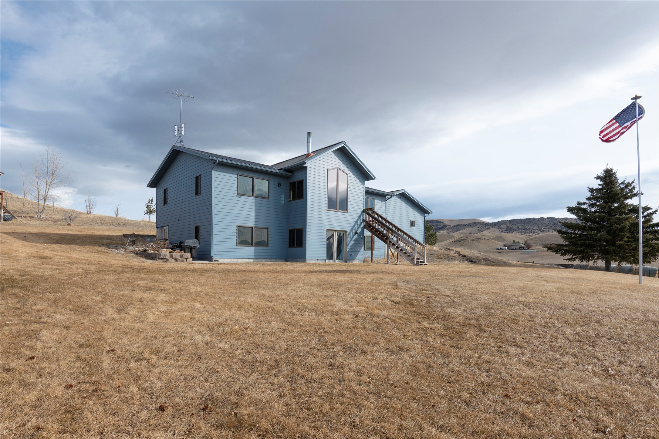 33 Sowden Lane Property Photo