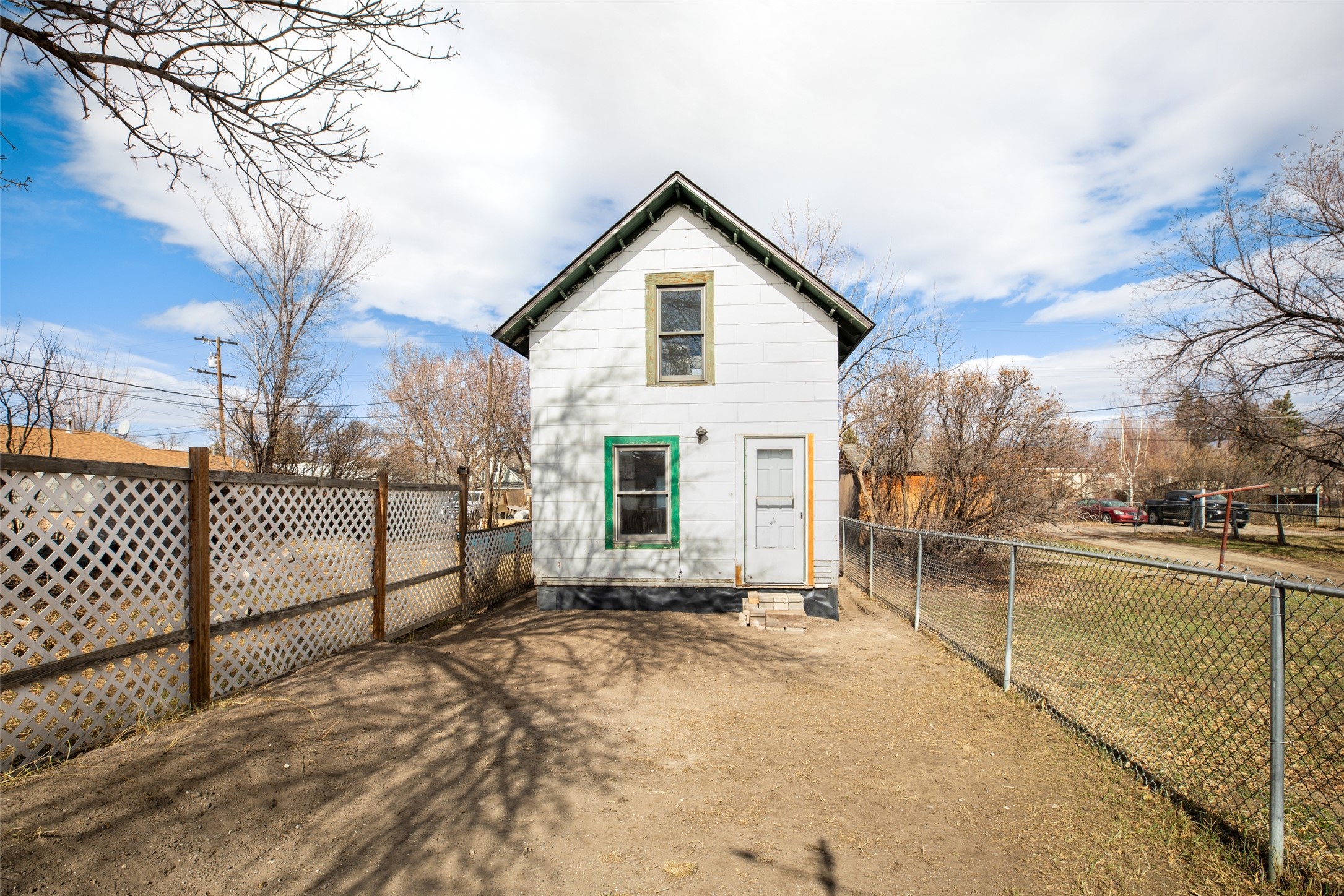 519 8th Avenue S Property Photo