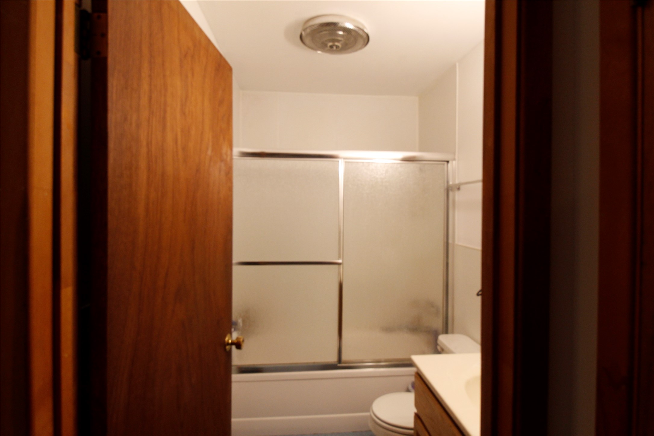 190 N Floweree Avenue Property Photo 19