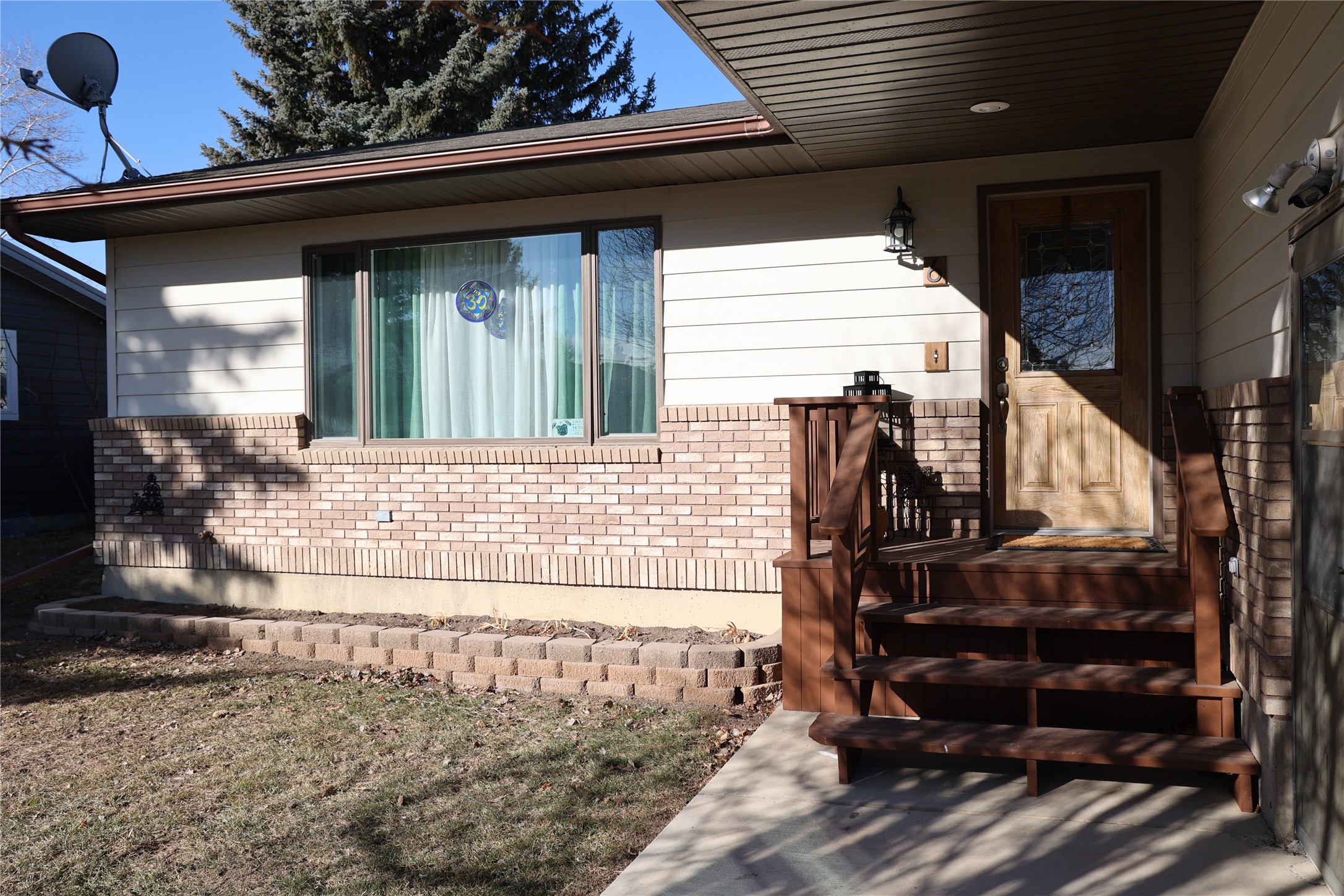 6 S Kansas Street Property Photo