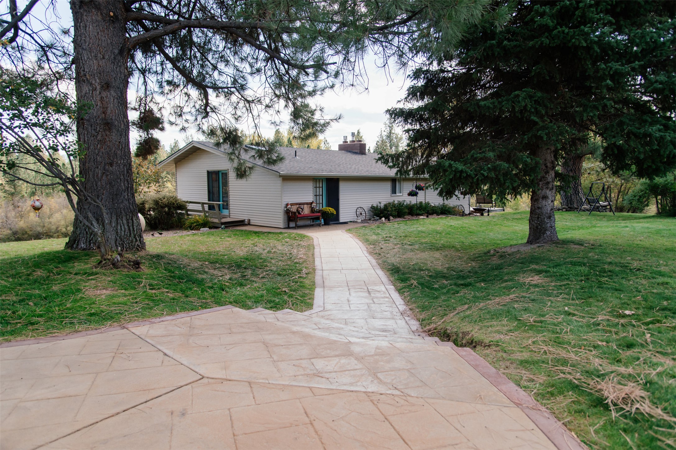 3676 Silverthorn Drive Property Photo