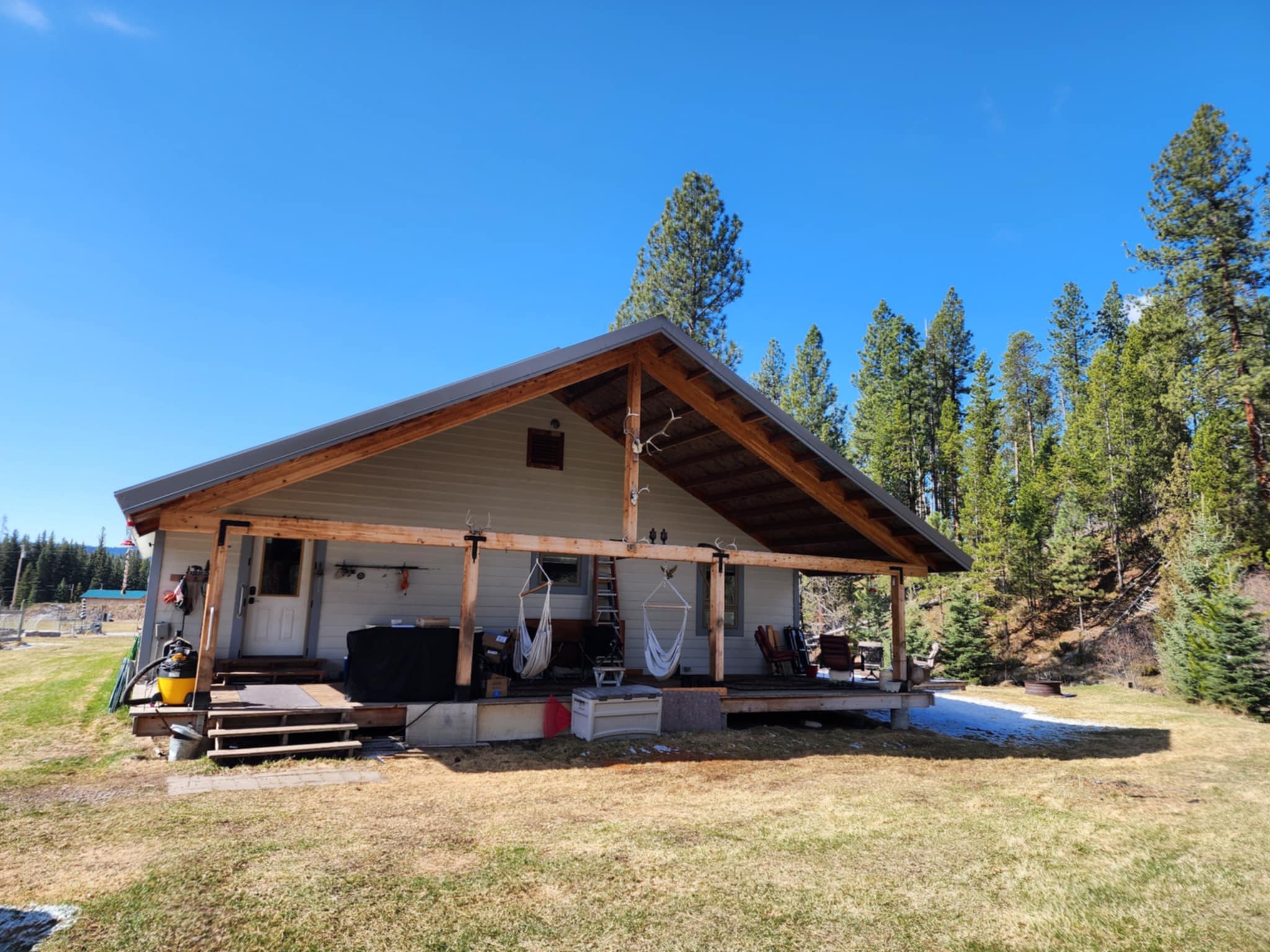 611 S Canyon Drive Property Photo