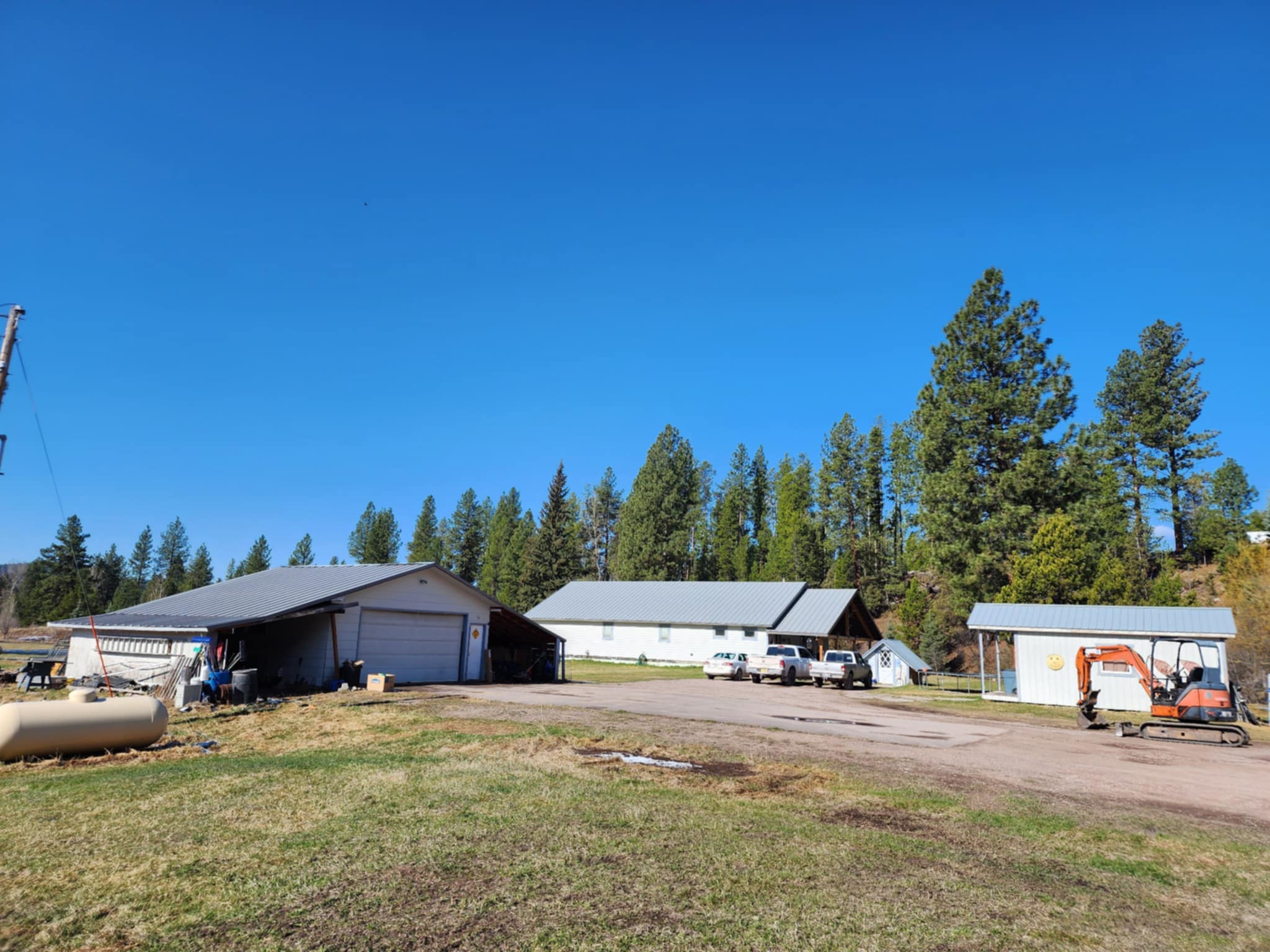 611 S Canyon Drive Property Photo 1
