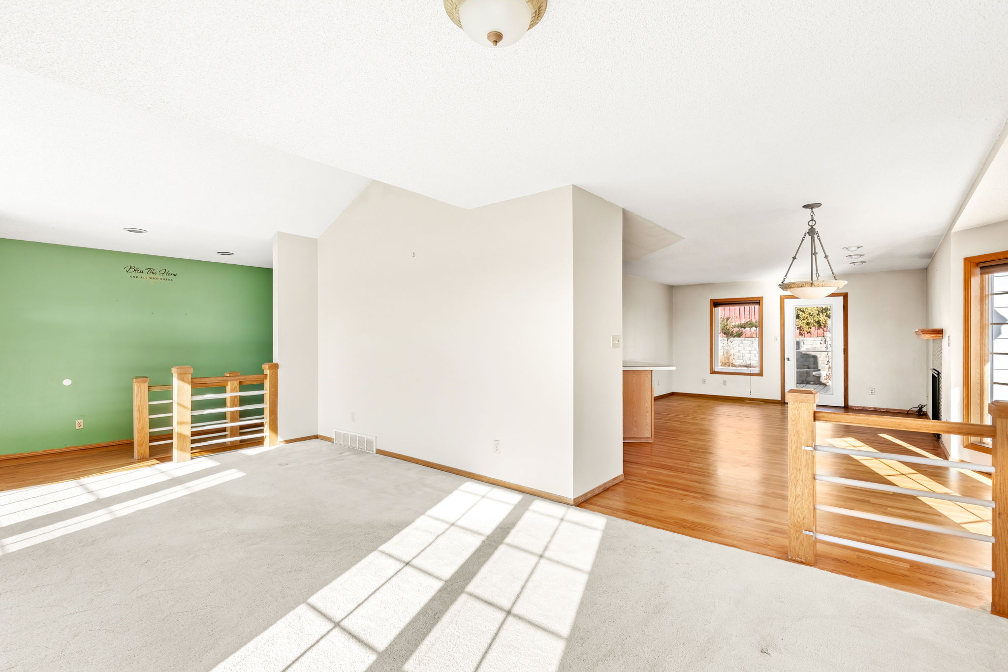 1113 Valley View Drive Property Photo 7