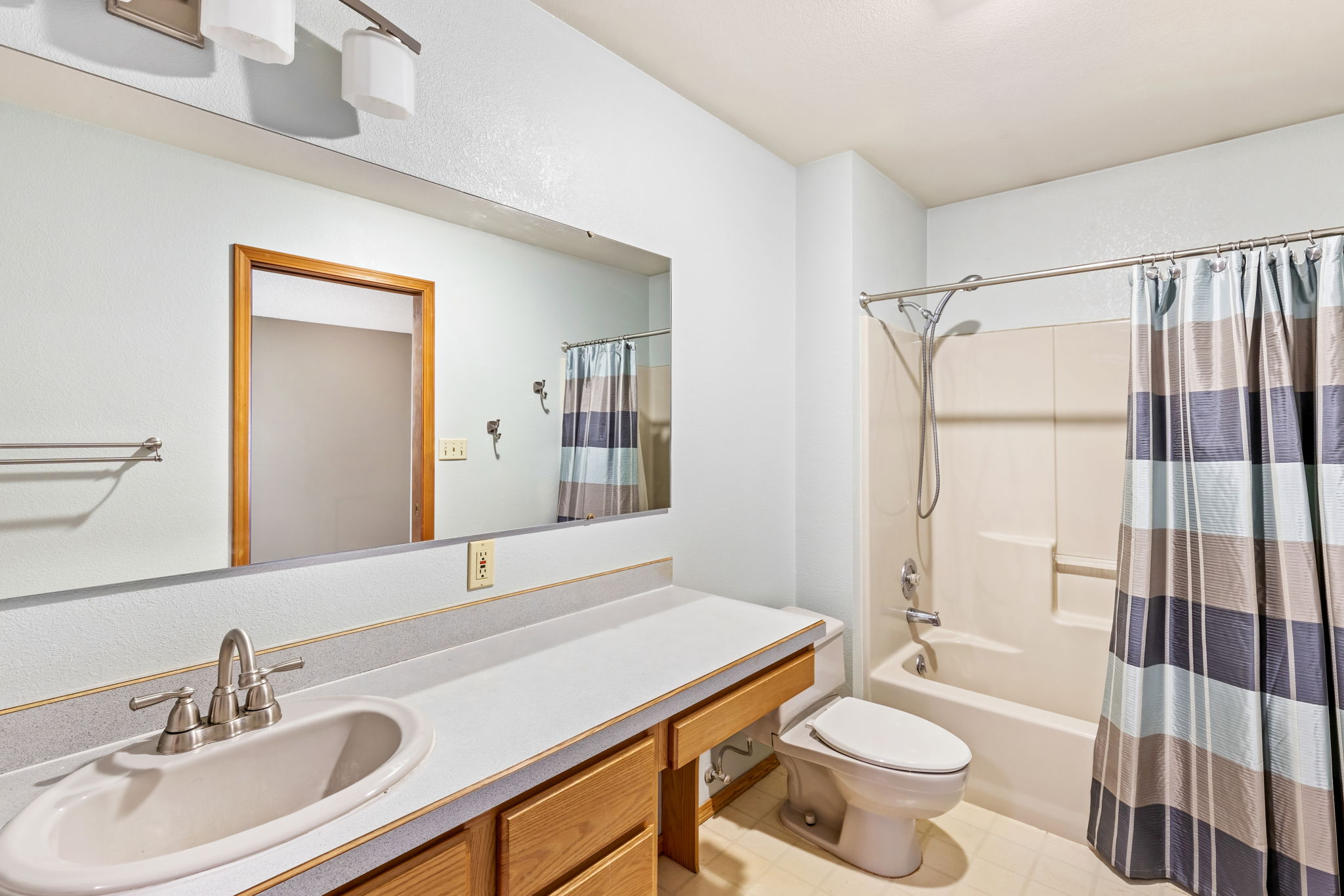 1113 Valley View Drive Property Photo 17