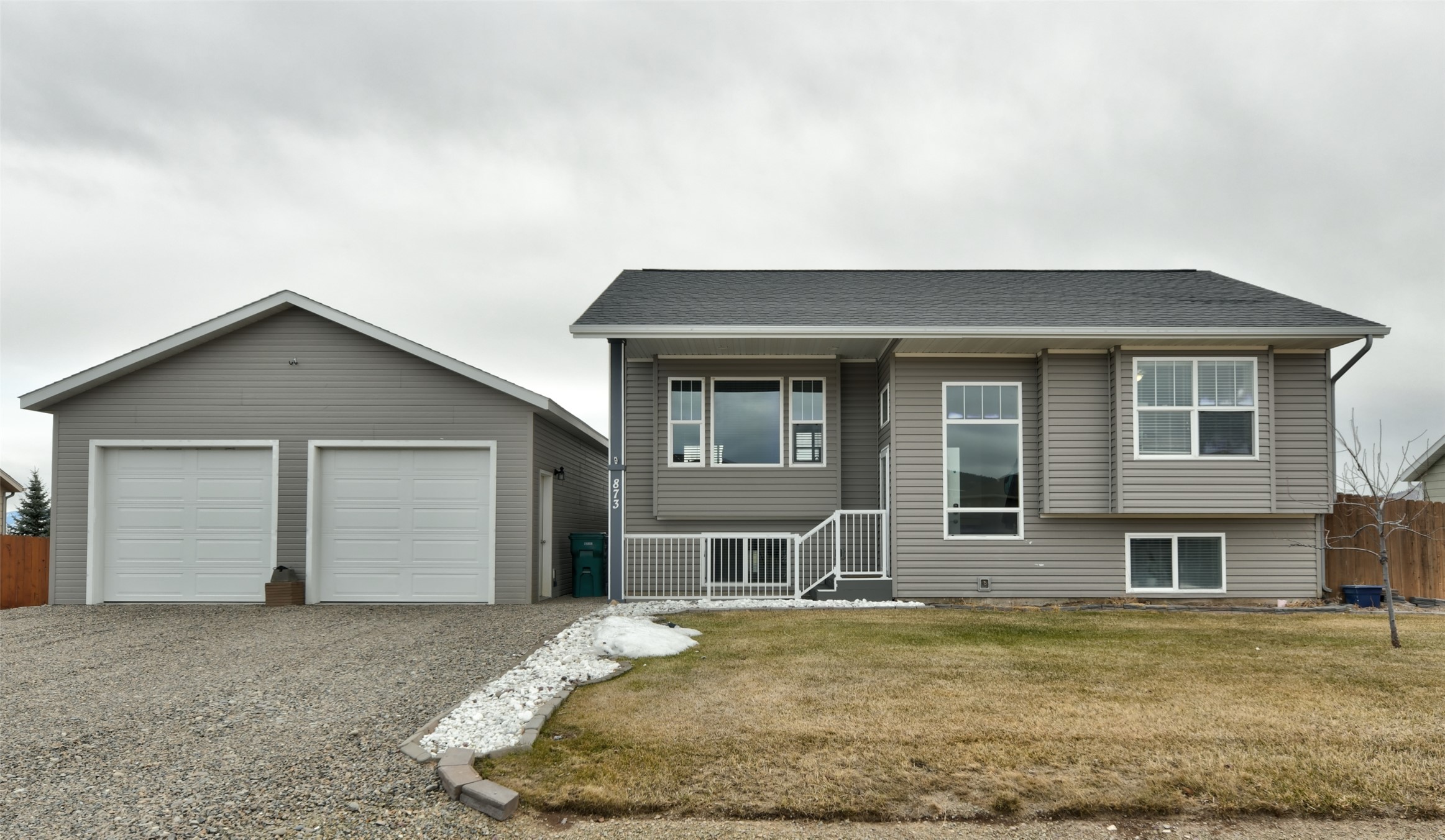 873 Guthrie Road Property Photo 1