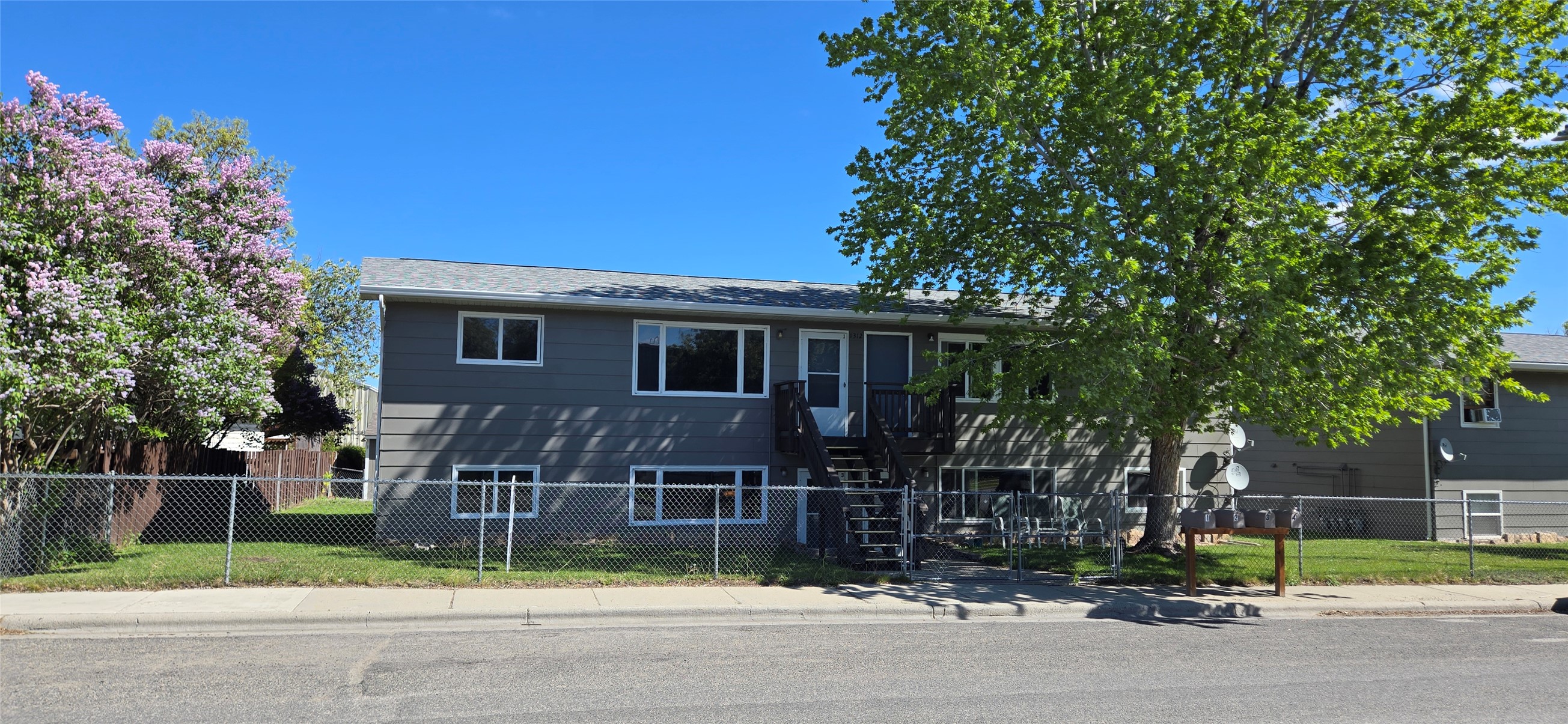 1312 Cole Avenue Property Photo 2