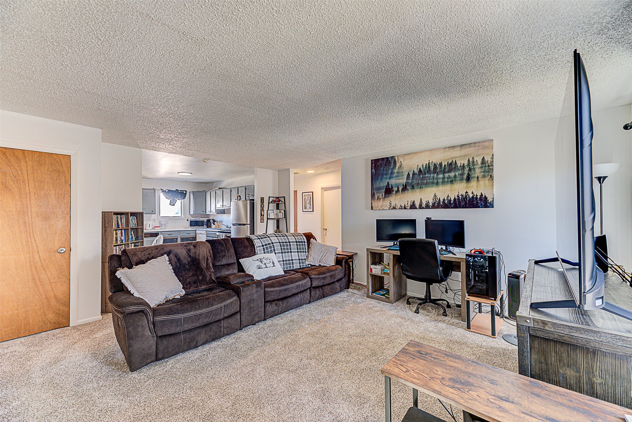 1312 Cole Avenue Property Photo 3