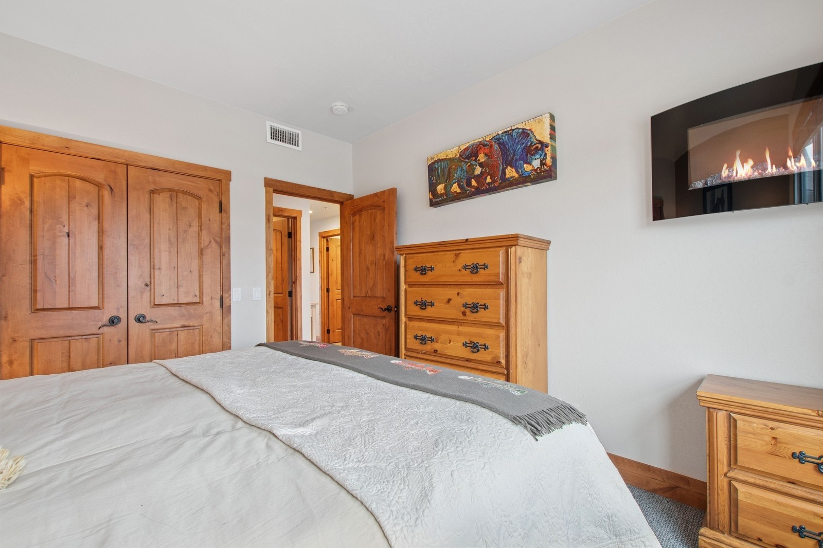 6205 Davos Lane B Property Photo 25
