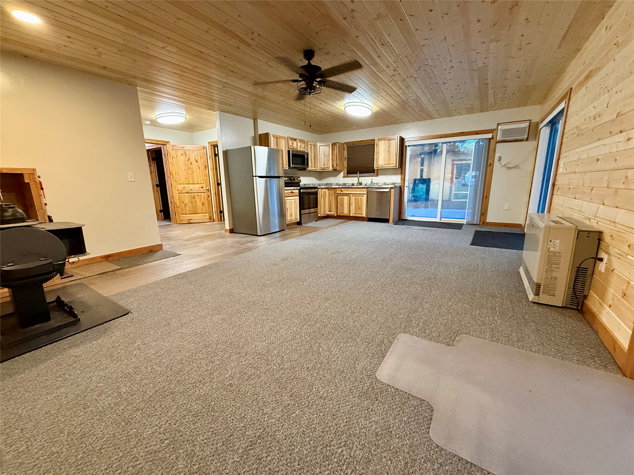 421 Cherry Creek Road Property Photo 14
