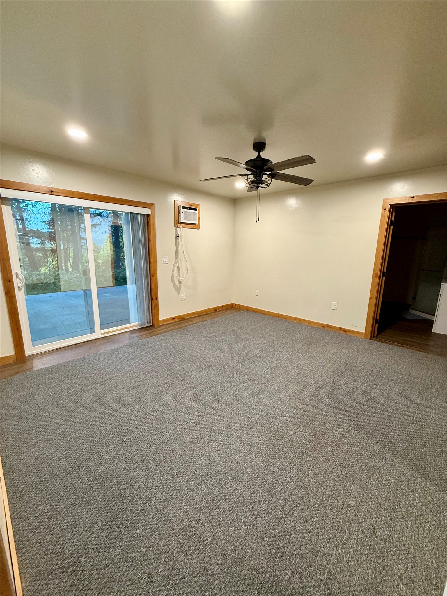 421 Cherry Creek Road Property Photo 23