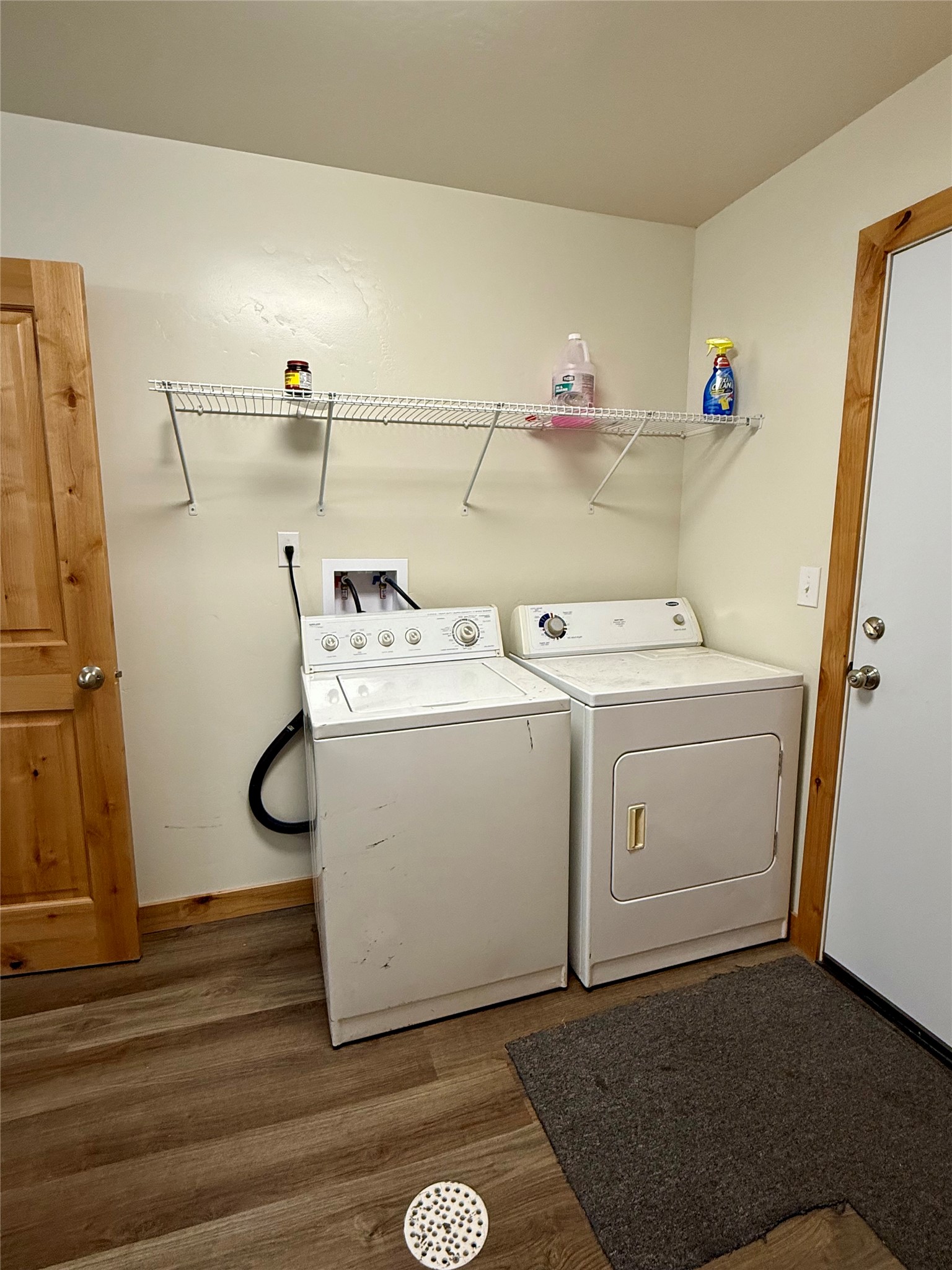 421 Cherry Creek Road Property Photo 30