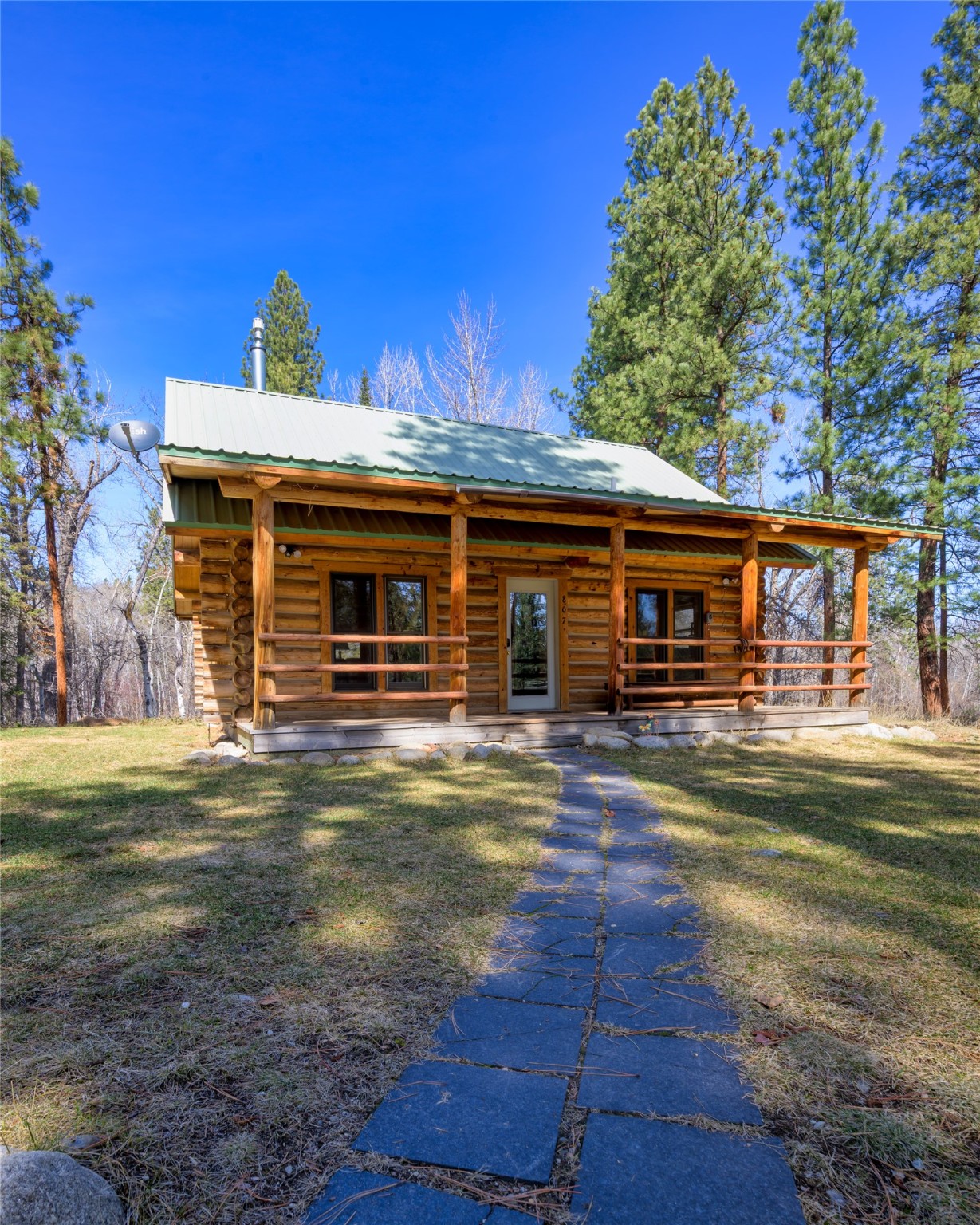 807 Pheasant Run Property Photo