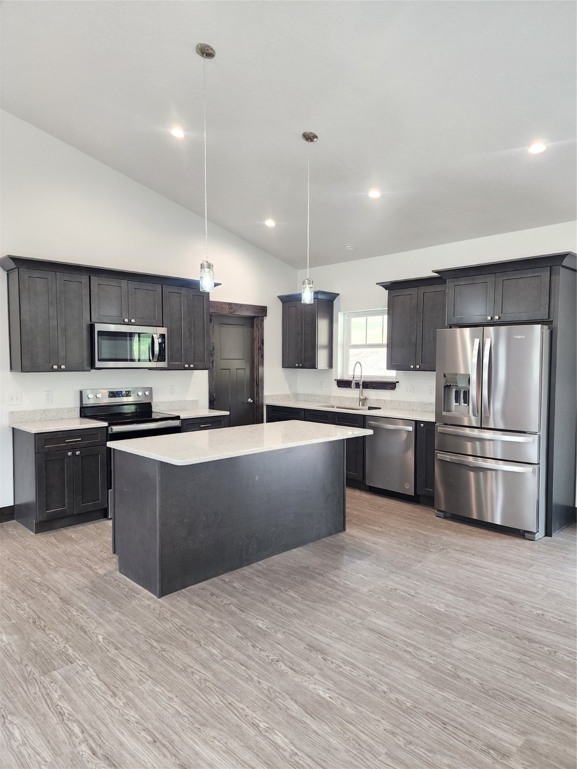 50 Keri Court Property Photo 4