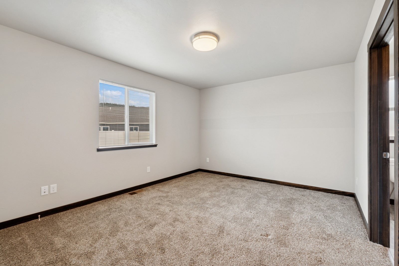 1486 Destiny Lane Property Photo 15