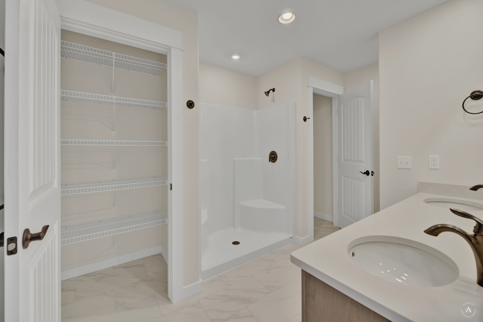 2108 Dryland Loop Property Photo 12