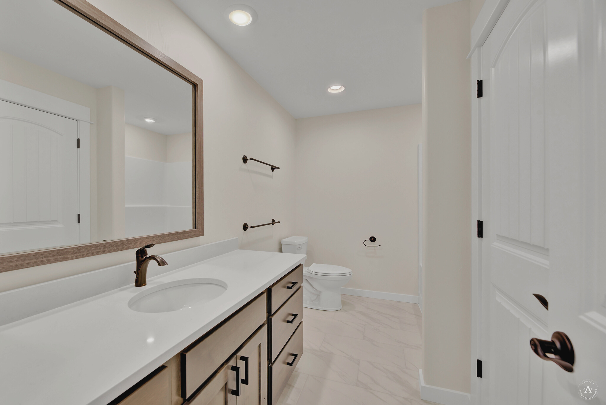 2108 Dryland Loop Property Photo 20
