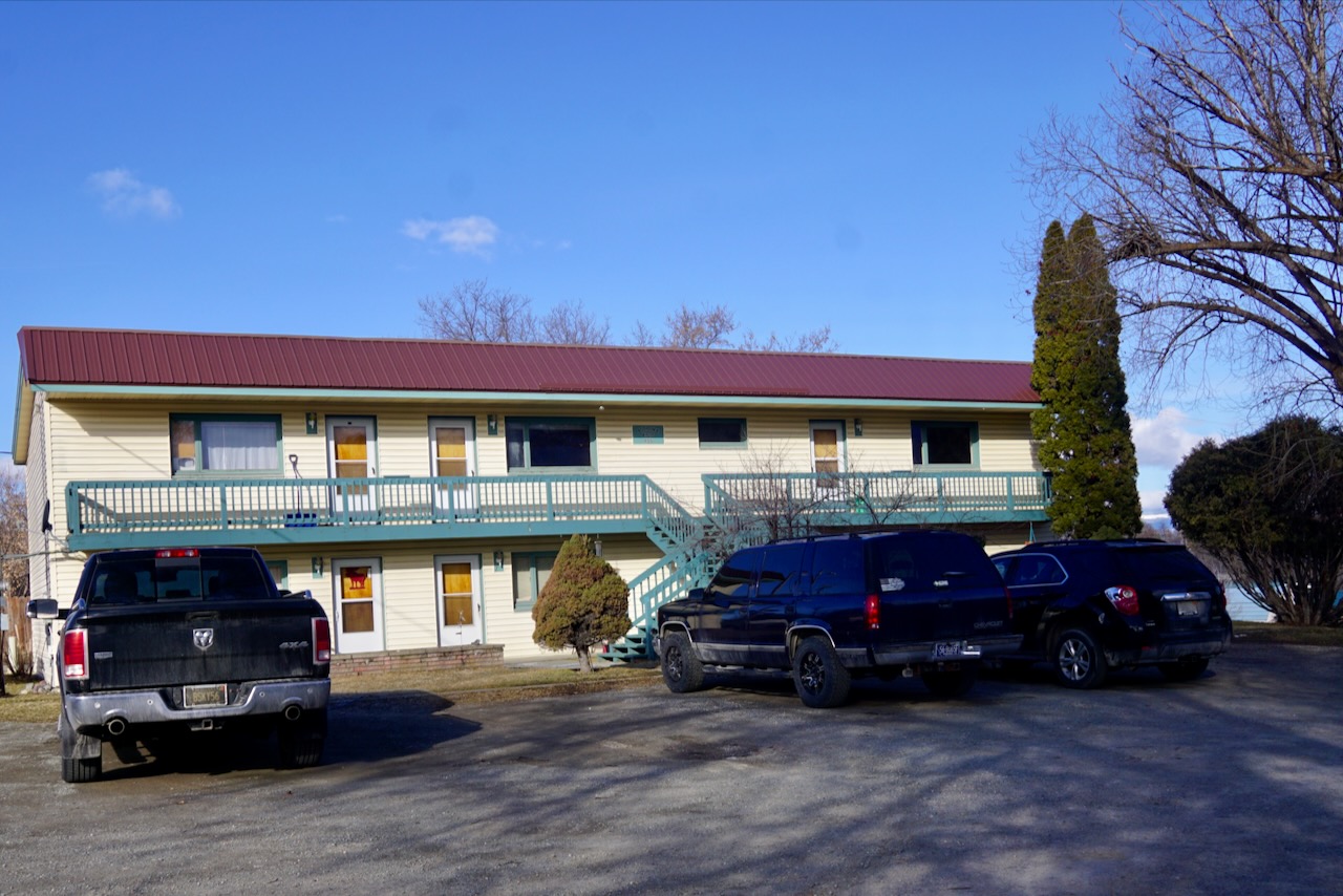 575 9th Street Property Photo 1
