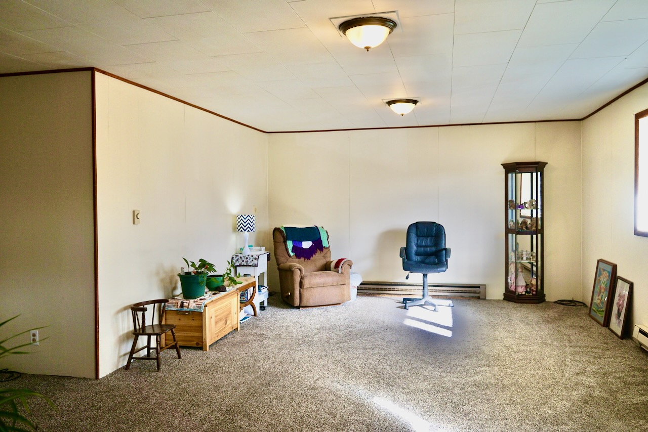 575 9th Street Property Photo 14