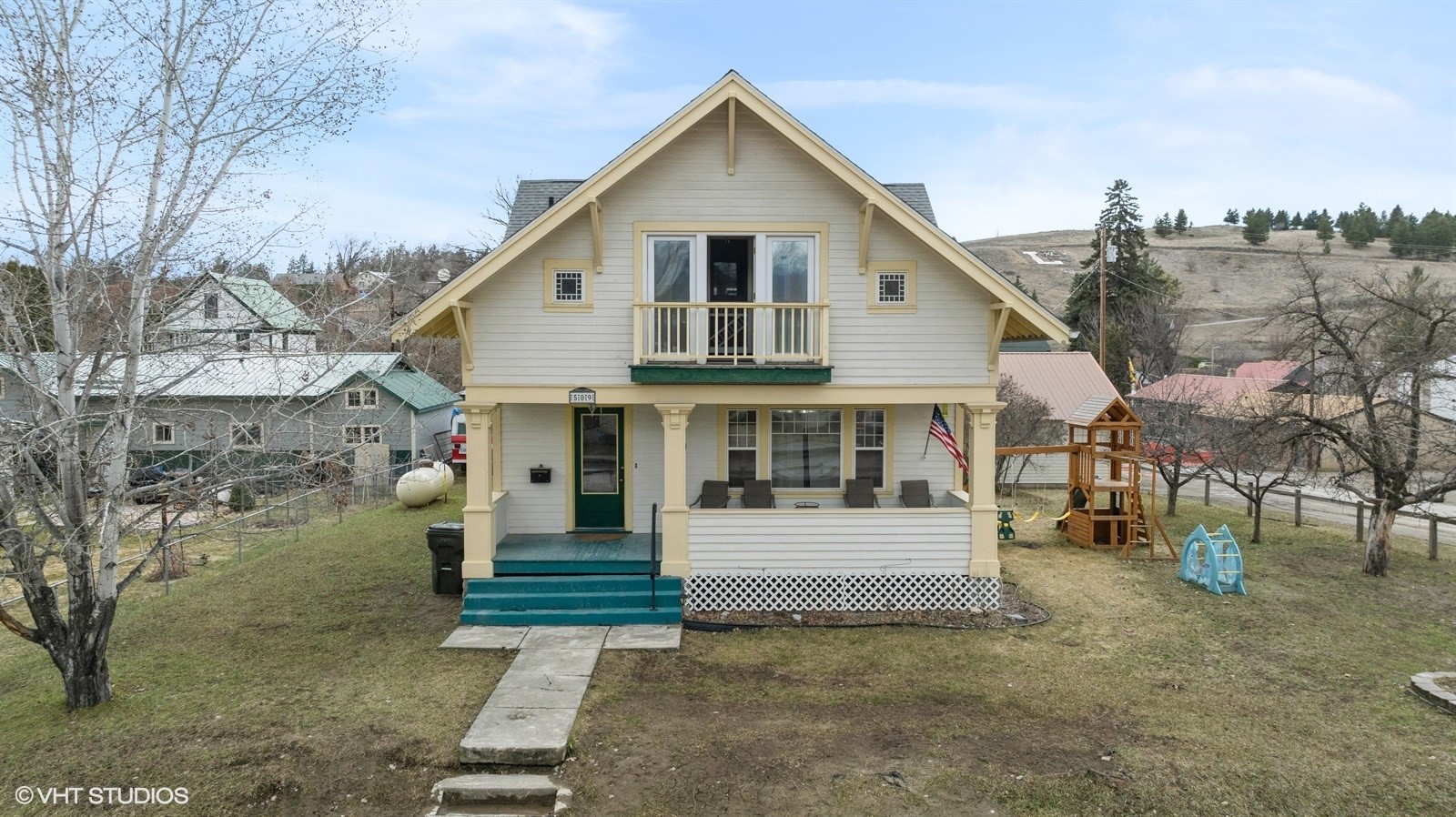 509 2nd Avenue E Property Photo
