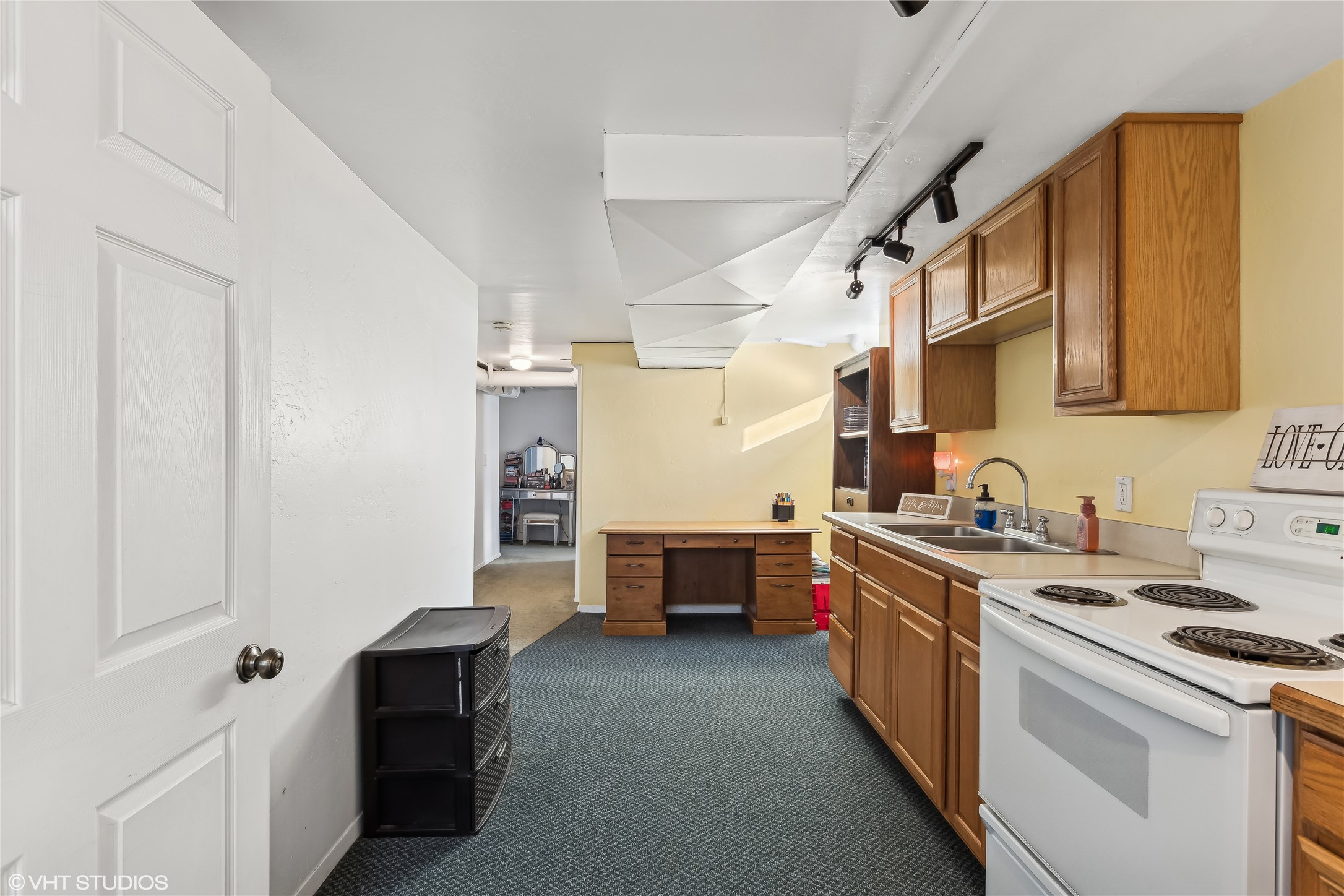 509 2nd Avenue E Property Photo 35