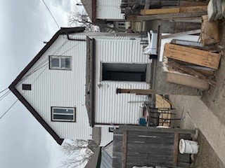 911 6th Avenue N Property Photo 2