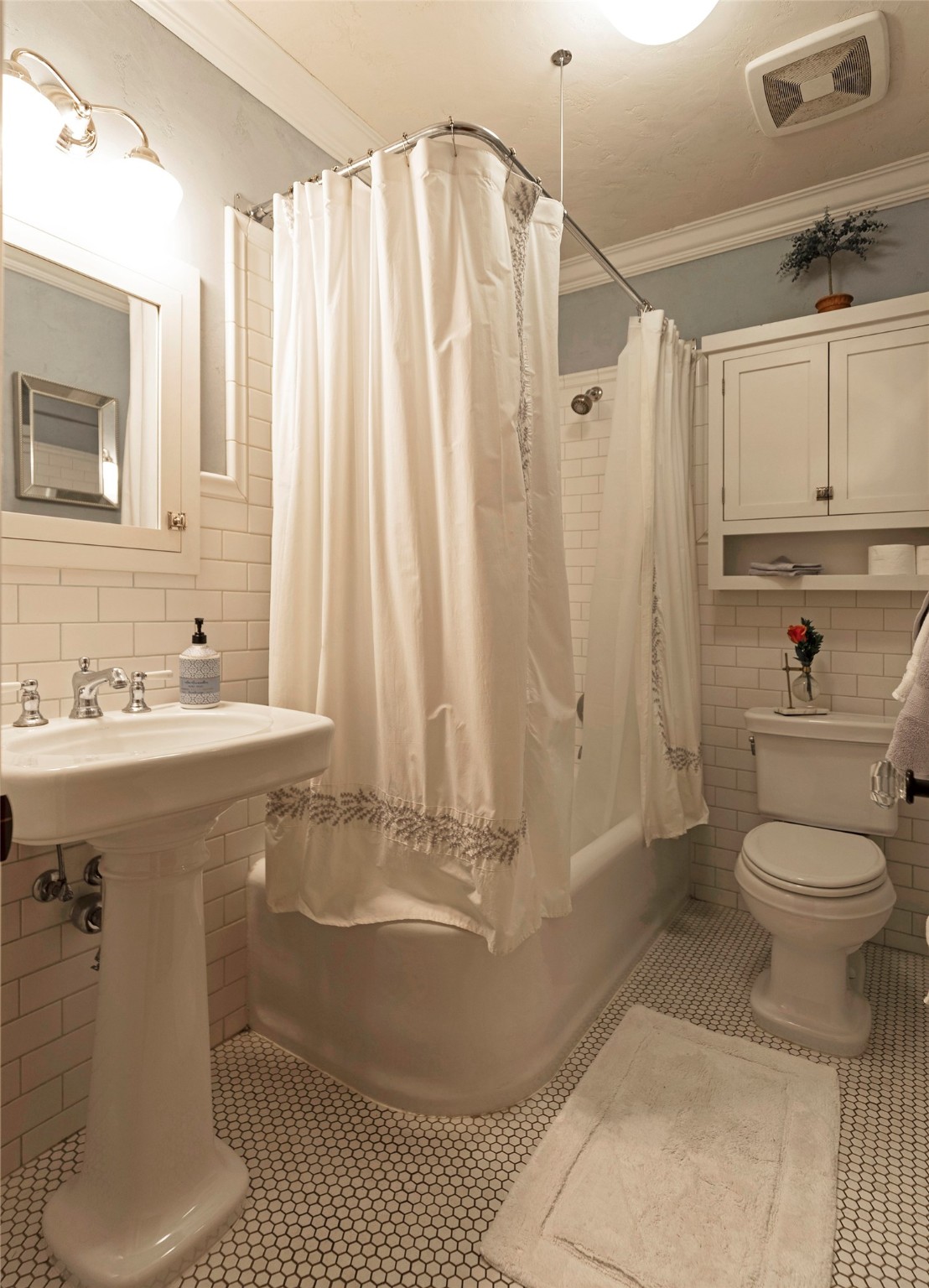 120 S 4th Street W 8 Property Photo 13