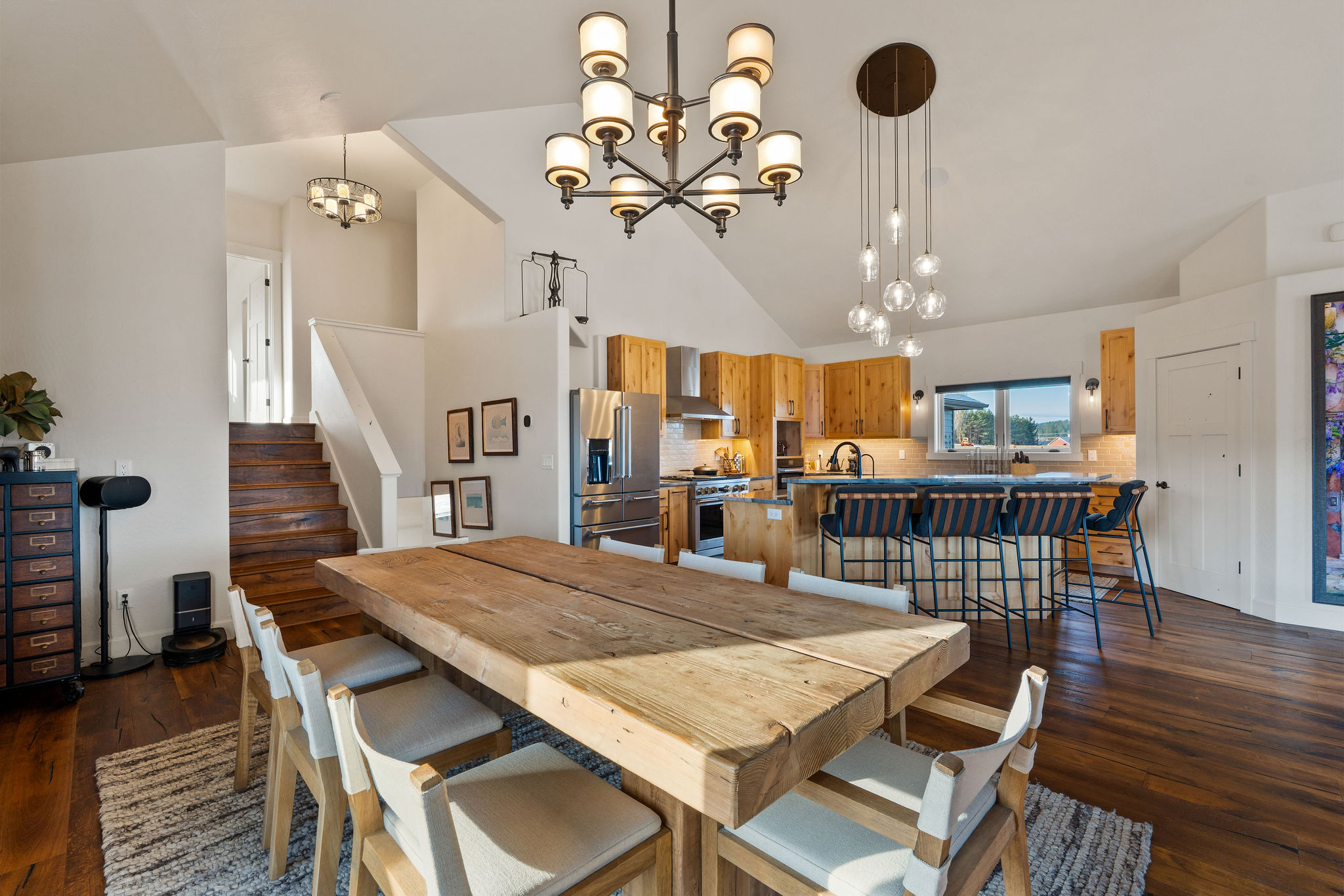 154 Mannington Street Property Photo 8