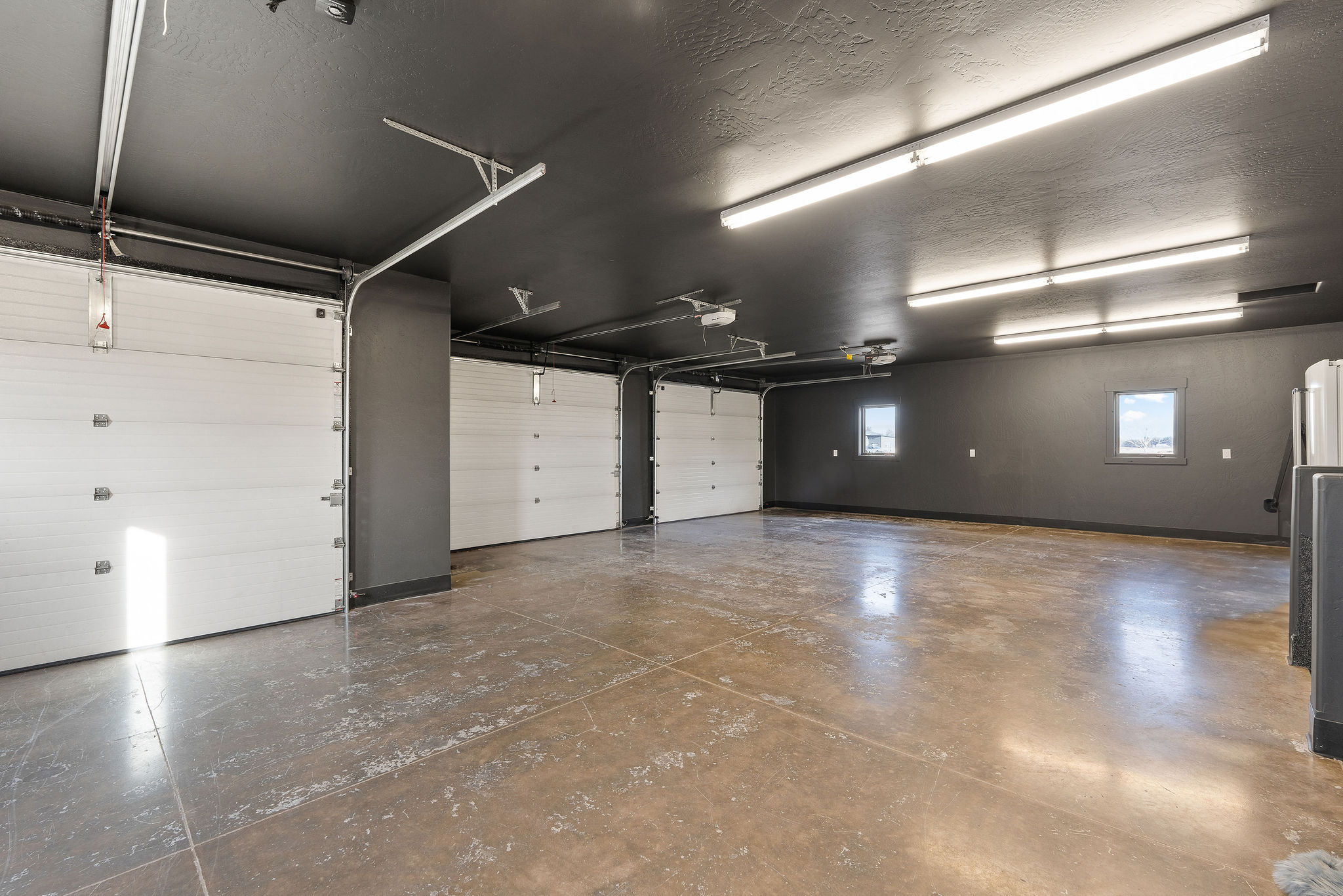 154 Mannington Street Property Photo 31