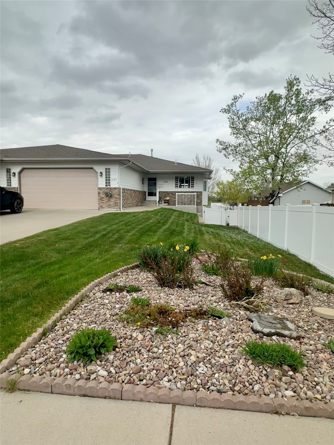 3249 9th Avenue N Property Photo 1