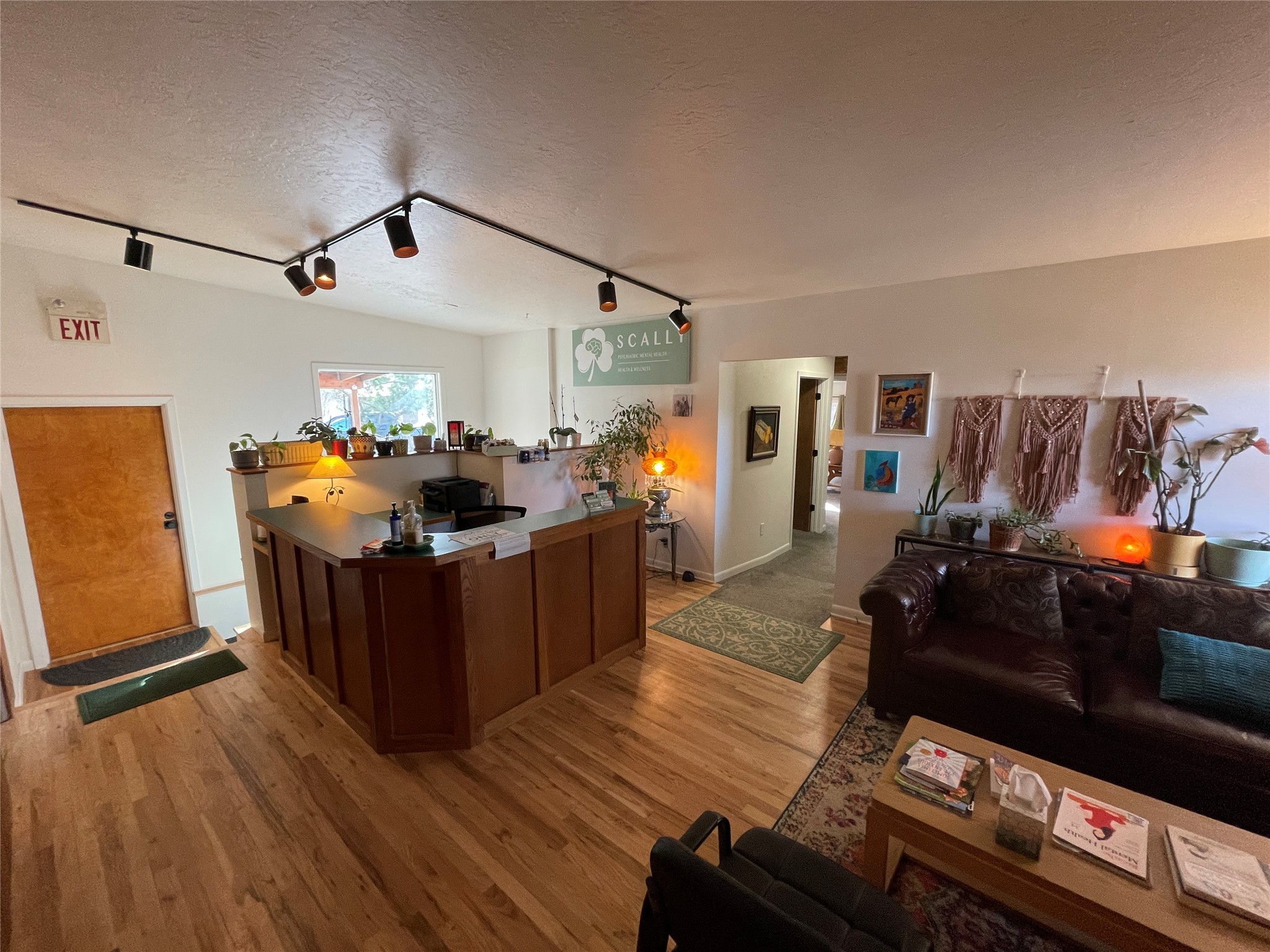 2431 River Road Property Photo 8