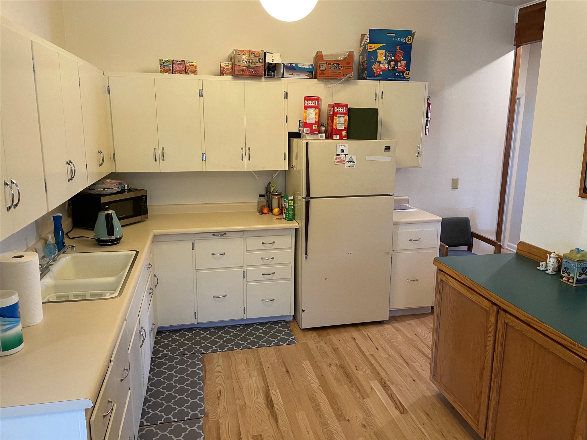 2431 River Road Property Photo 12