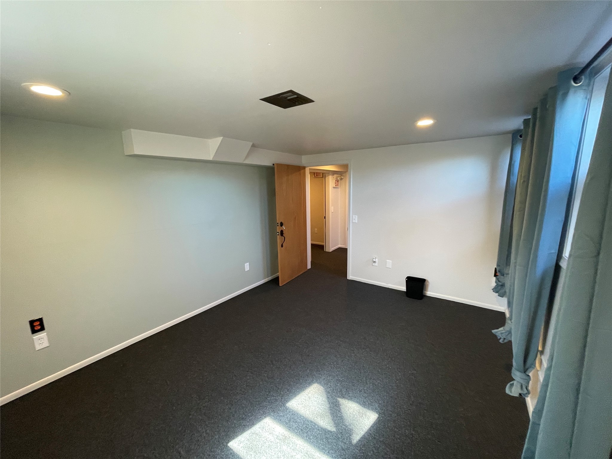 2431 River Road Property Photo 18