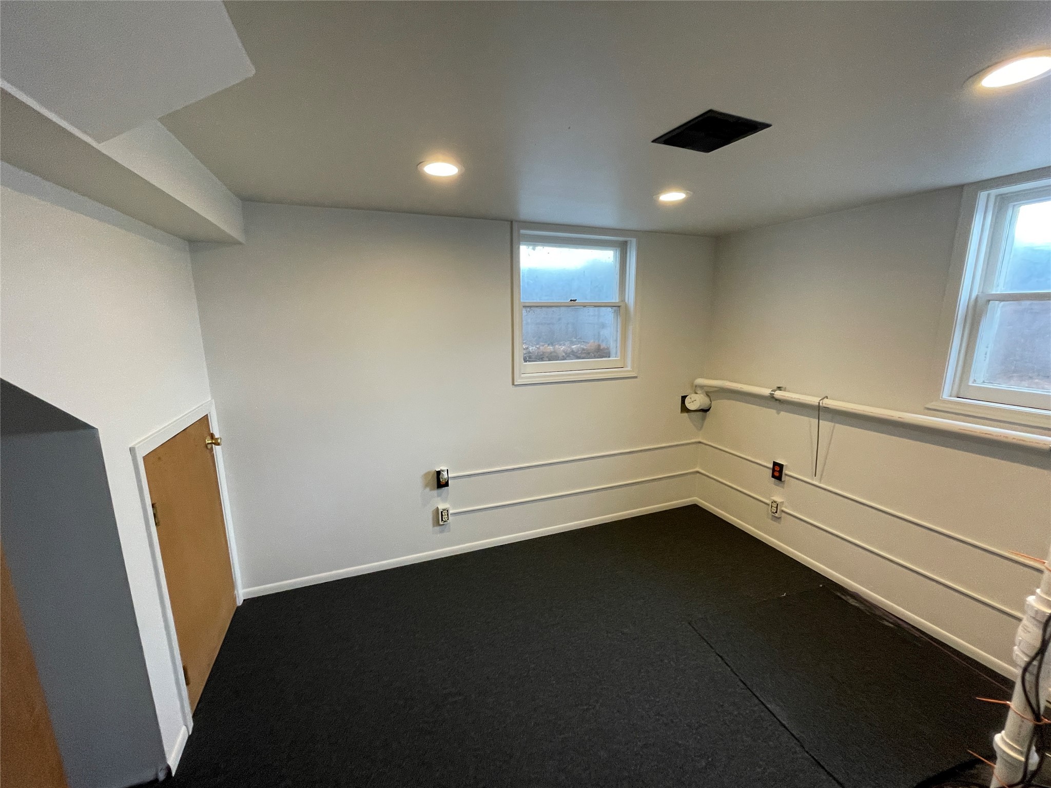 2431 River Road Property Photo 25