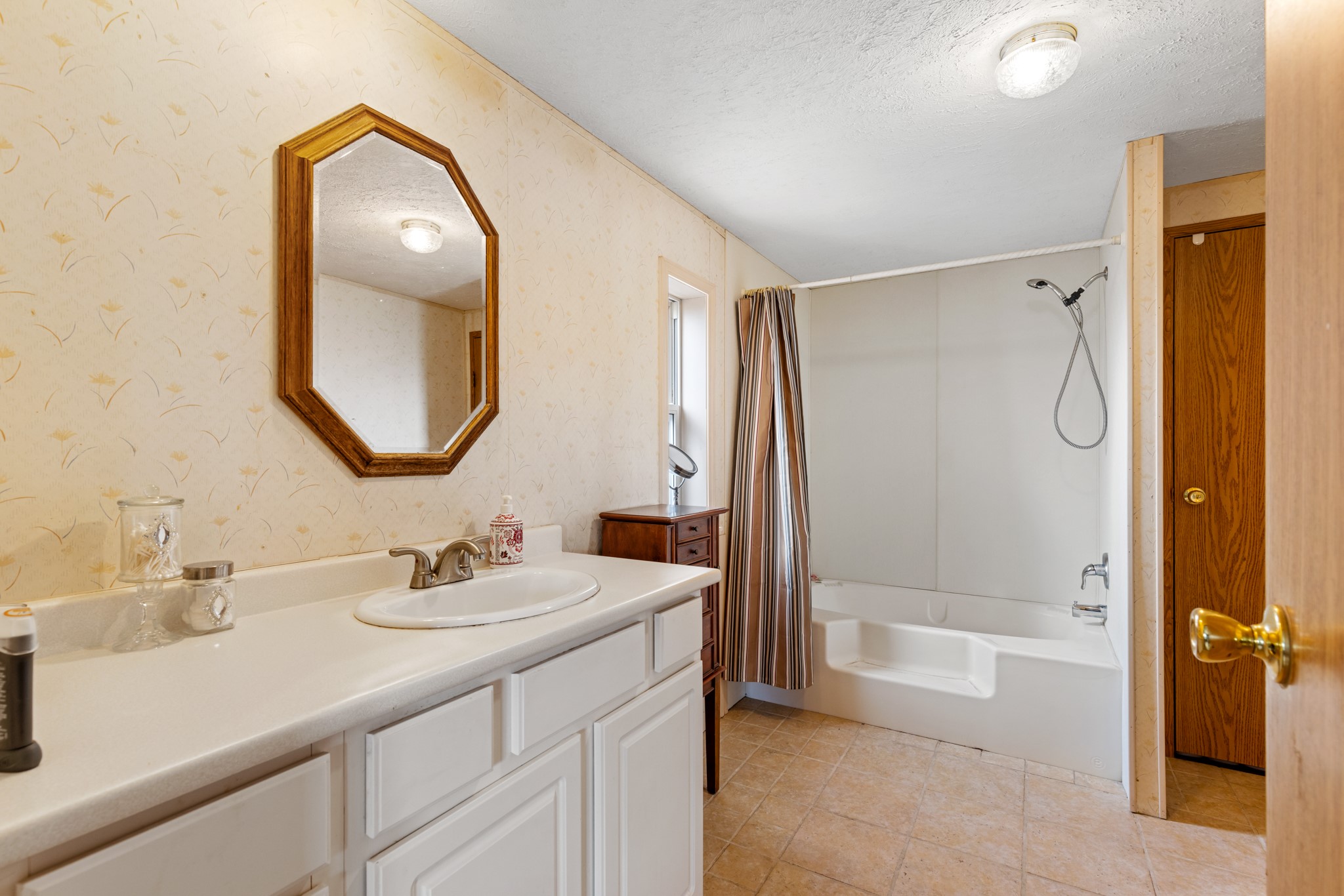 14477 Madison Road Property Photo 35