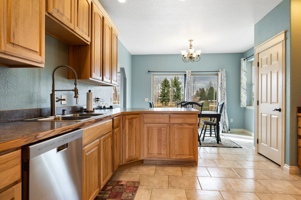 369 Gold Court Property Photo 11