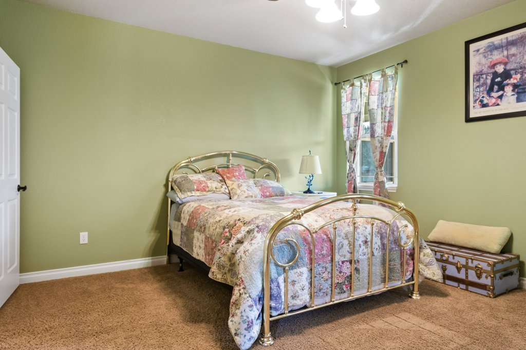369 Gold Court Property Photo 19