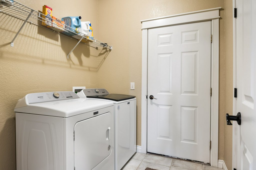 369 Gold Court Property Photo 30